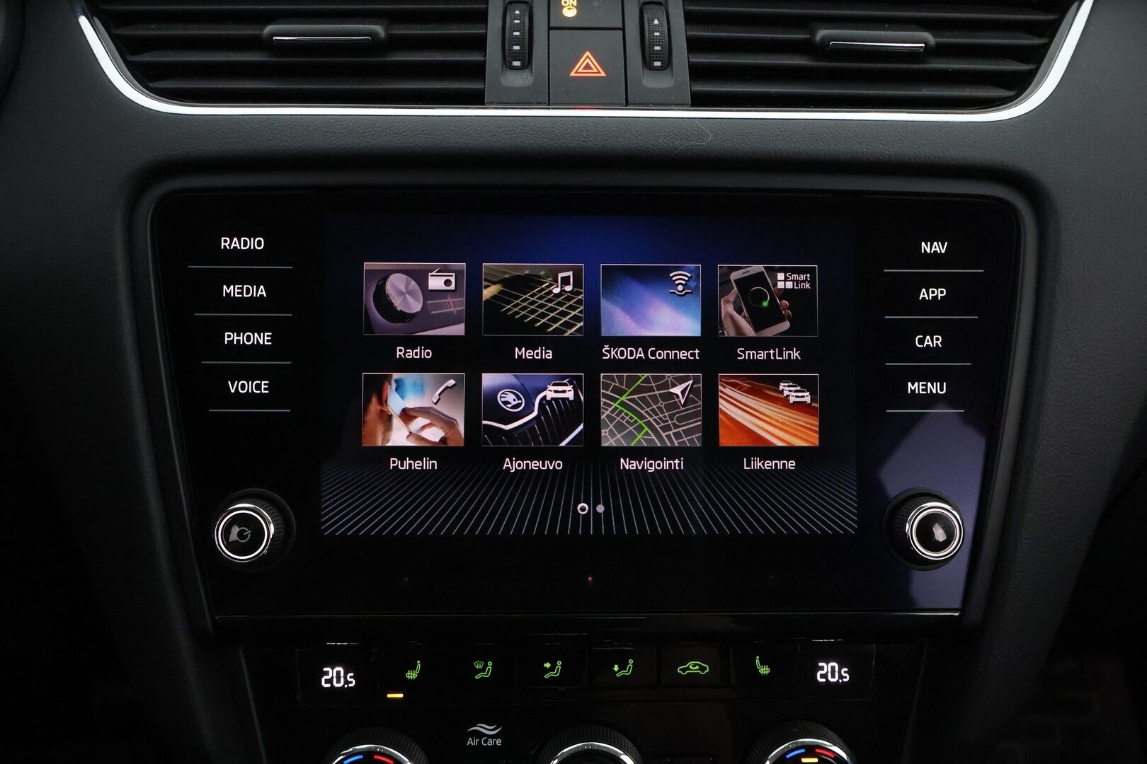 Skoda Octavia 2020 Combi 1,5 TSI G-TEC Style BusinessLine DSG Autom. * Webasto / Adapt.Vakkari / Suomiauto / Peruutuskamera / Vetokoukku - Lämmitettävä tuulilasi / BLIS / Hyvät varusteet / Juuri tullut Tampereelle!