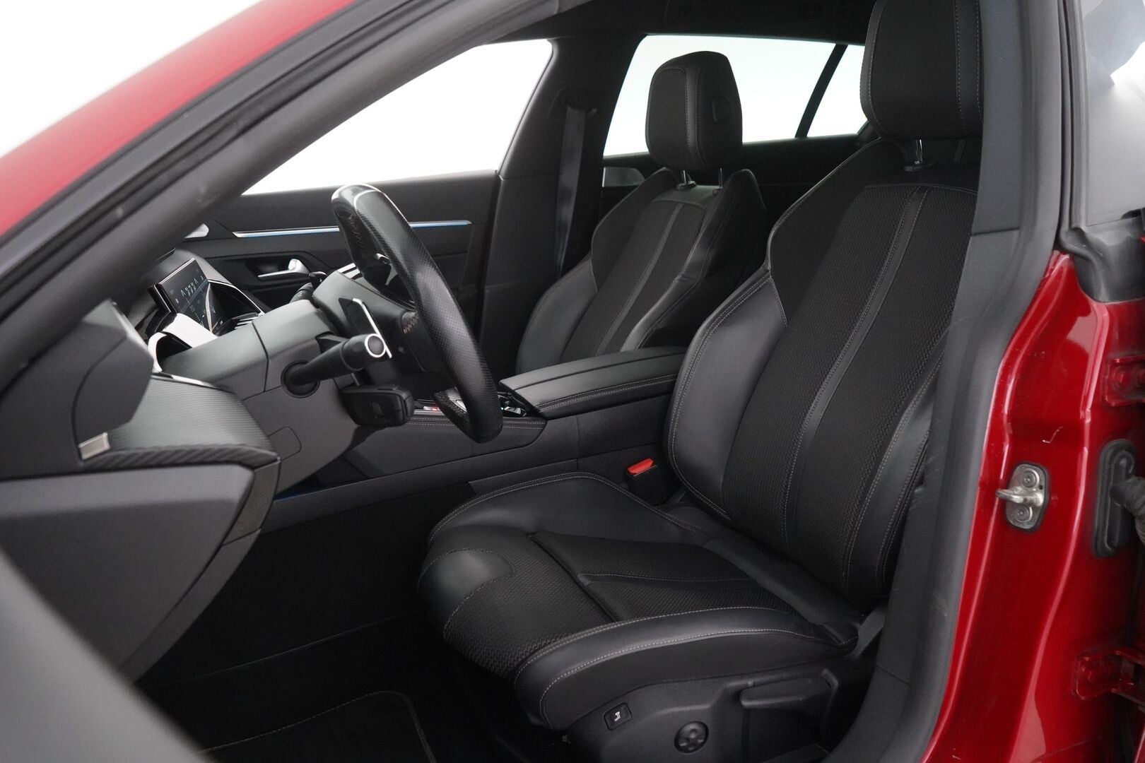 Peugeot 508 2020 SW GT Line BlueHDi 130 EAT8-automaatti - GT-Line | ACC | Webasto | Nahat | Focal | 360-kamera | 2x renkaat | hihna juuri vaihdettu | Suomi-auto