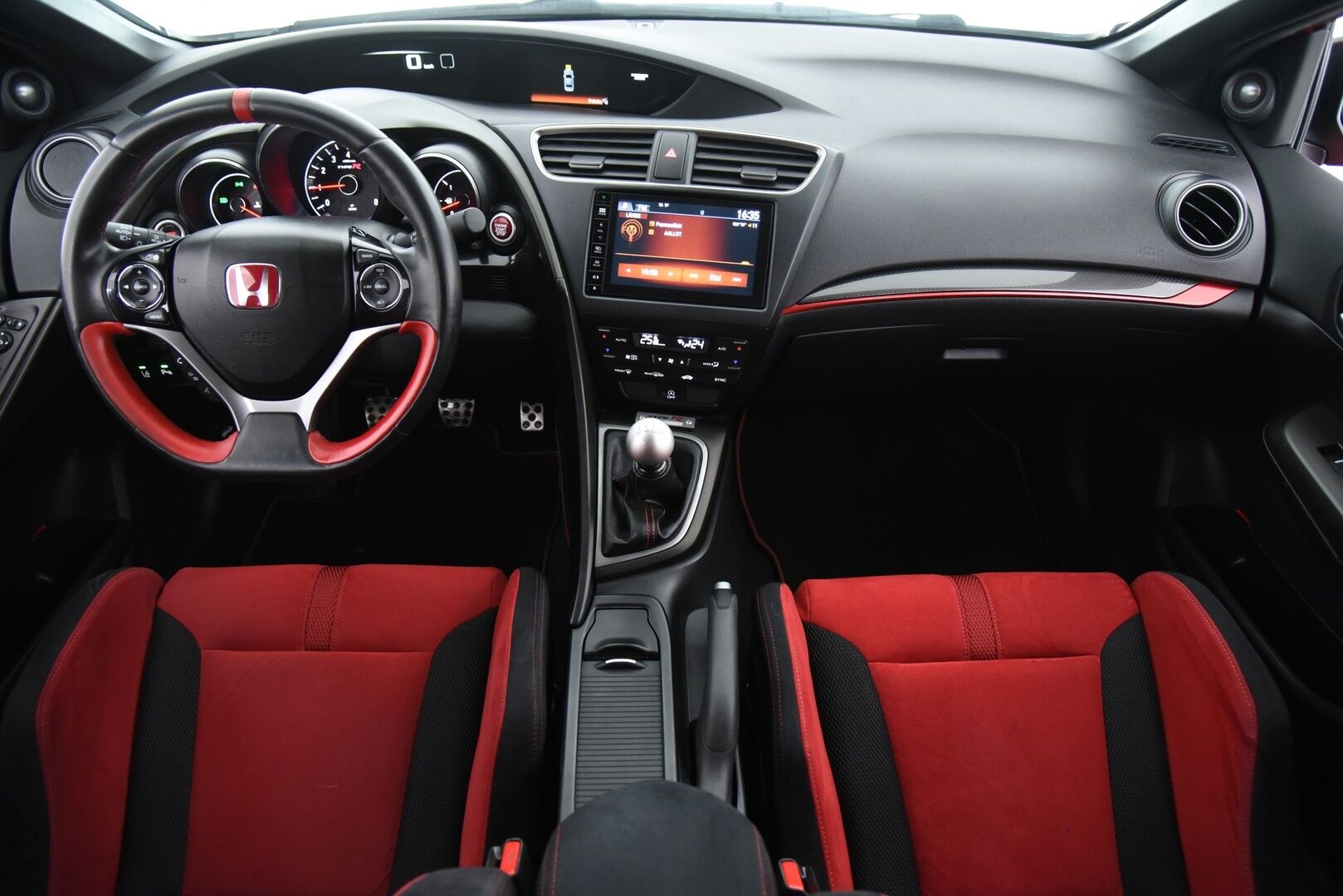 Honda Civic 2016 5D 2,0 Type-R GT / Navi / BLIS / P.kamera / Xenon / Tutkat / Vakkari - 2x Vanteet / Merkkiliikkeen huoltohistoria