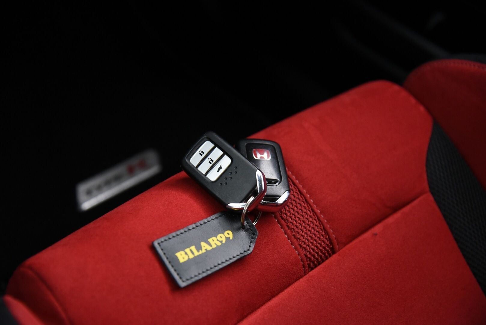 Honda Civic 2016 5D 2,0 Type-R GT / Navi / BLIS / P.kamera / Xenon / Tutkat / Vakkari - 2x Vanteet / Merkkiliikkeen huoltohistoria