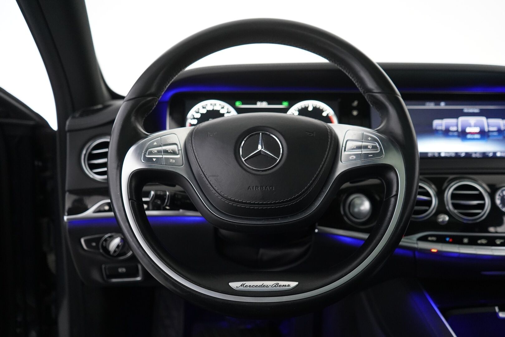 Mercedes-Benz S 2015 350 BLUETEC 4MATIC Sedan - Webasto | DTR+ | Burmester | 360° | Panorama | Imuovet | BLIS | Koukku | ILS | HUD  IHC+ | Ilmastoidut, dynaamiset ja hierovat muistipenkit | Säntilliset huollot | Kahdet renkaat OEM vantein - KORKO VAIN 3,99 %
