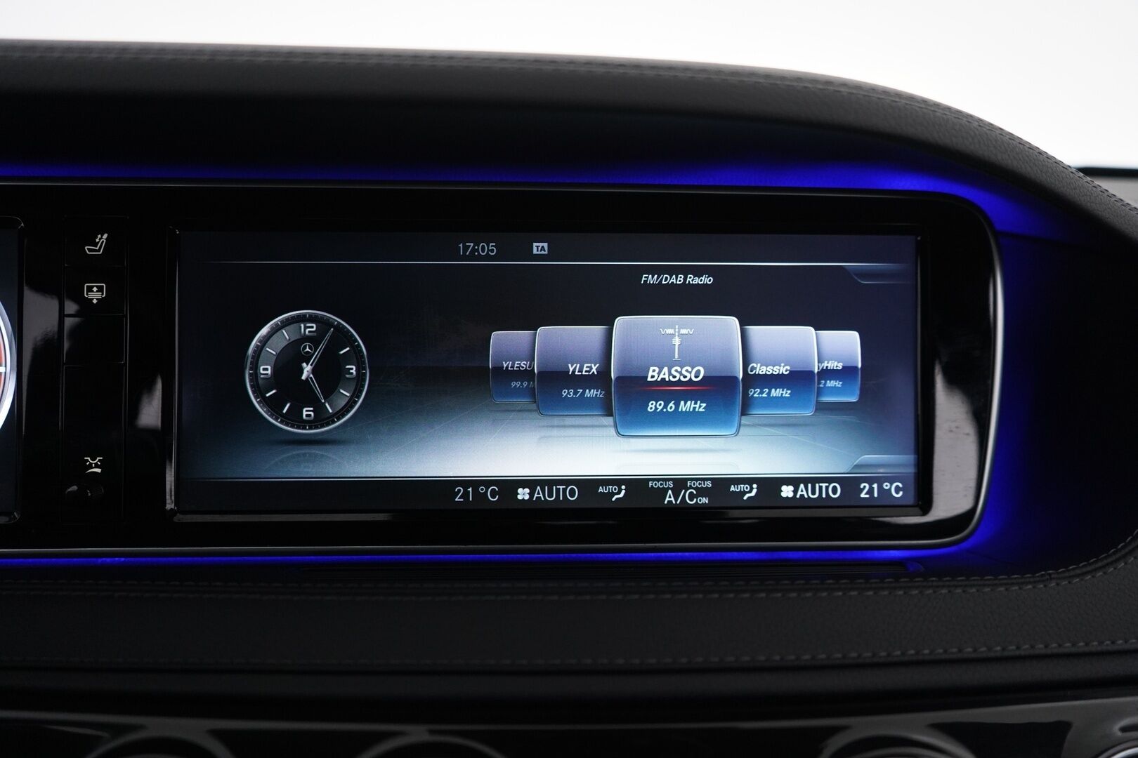 Mercedes-Benz S 2015 350 BLUETEC 4MATIC Sedan - Webasto | DTR+ | Burmester | 360° | Panorama | Imuovet | BLIS | Koukku | ILS | HUD  IHC+ | Ilmastoidut, dynaamiset ja hierovat muistipenkit | Säntilliset huollot | Kahdet renkaat OEM vantein - KORKO VAIN 3,99 %