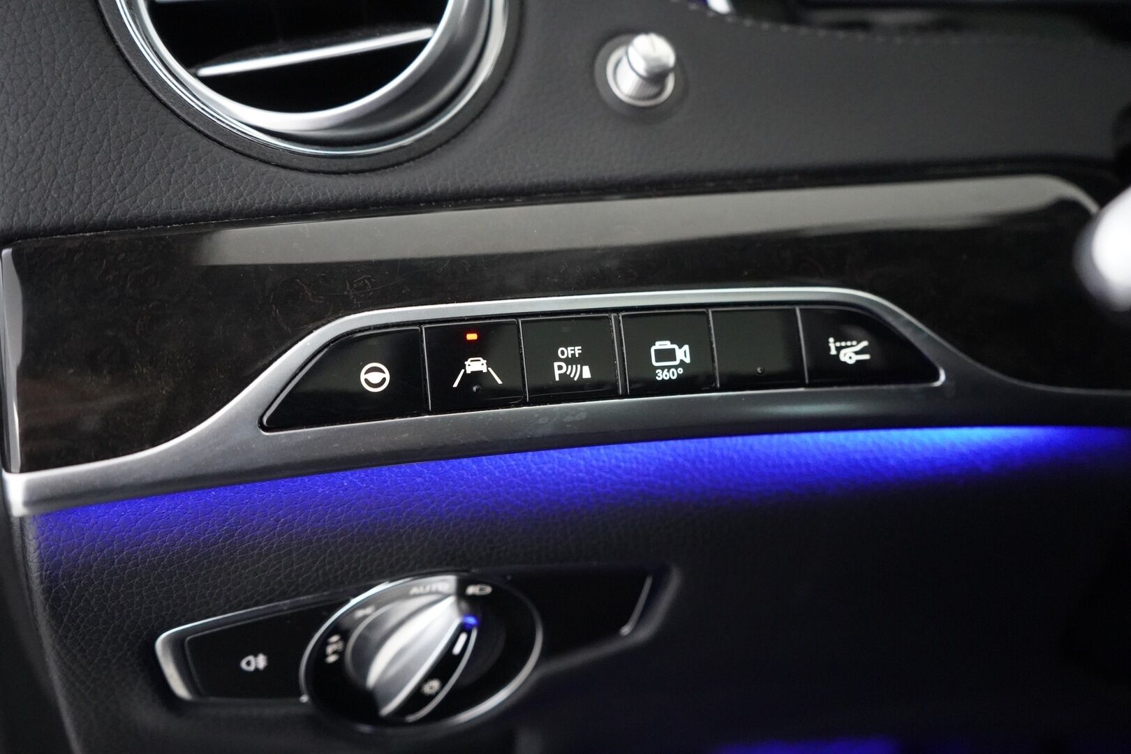 Mercedes-Benz S 2015 350 BLUETEC 4MATIC Sedan - Webasto | DTR+ | Burmester | 360° | Panorama | Imuovet | BLIS | Koukku | ILS | HUD  IHC+ | Ilmastoidut, dynaamiset ja hierovat muistipenkit | Säntilliset huollot | Kahdet renkaat OEM vantein - KORKO VAIN 3,99 %