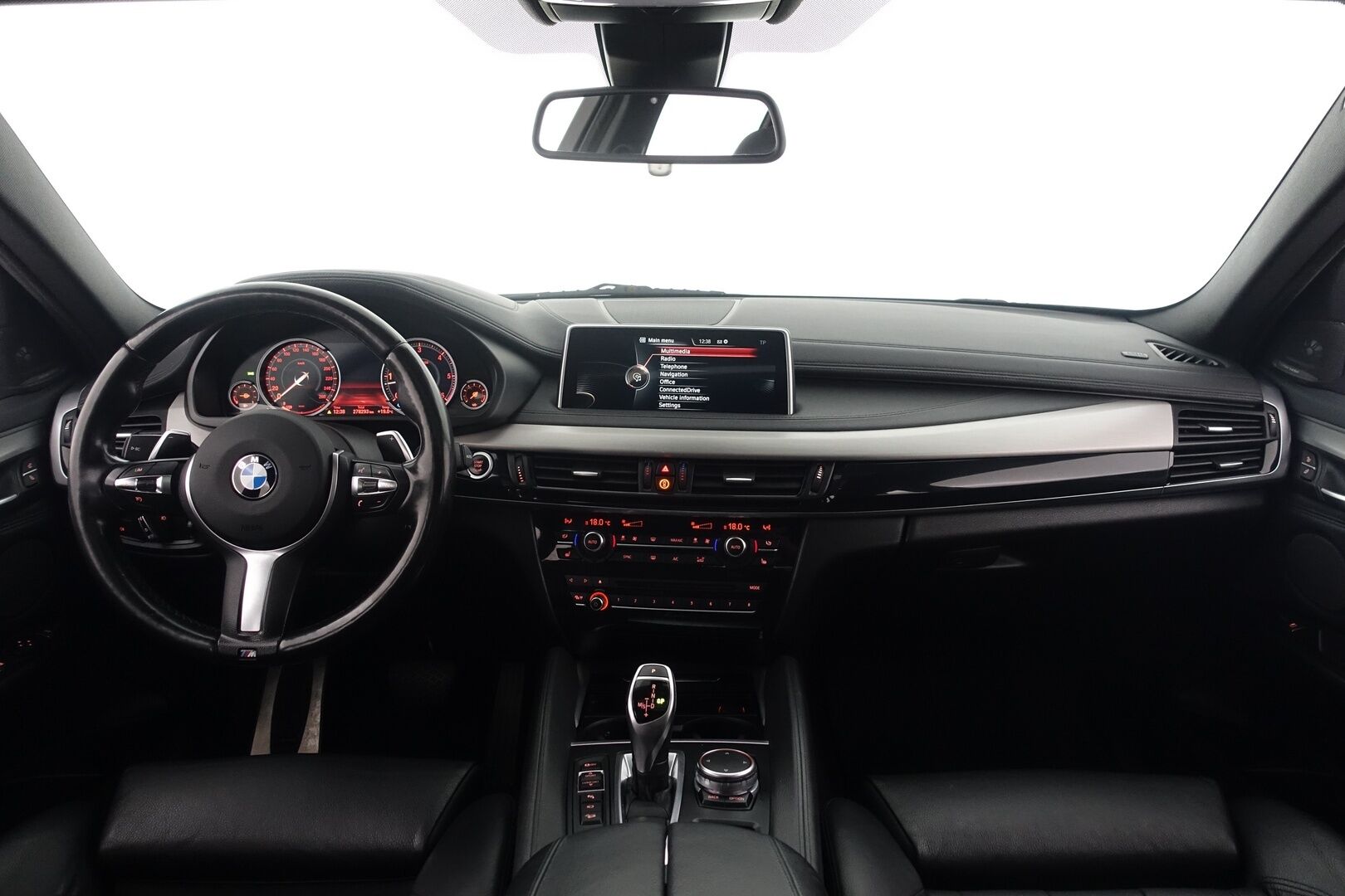 BMW X6 2015 F16 xDrive30d A M-Sport - | Comfort Penkit | Digimittari | Webasto | 360 Kamera | H&K | Proffa Navi | Driving Assistant | Lasikatto | Comfort Access |