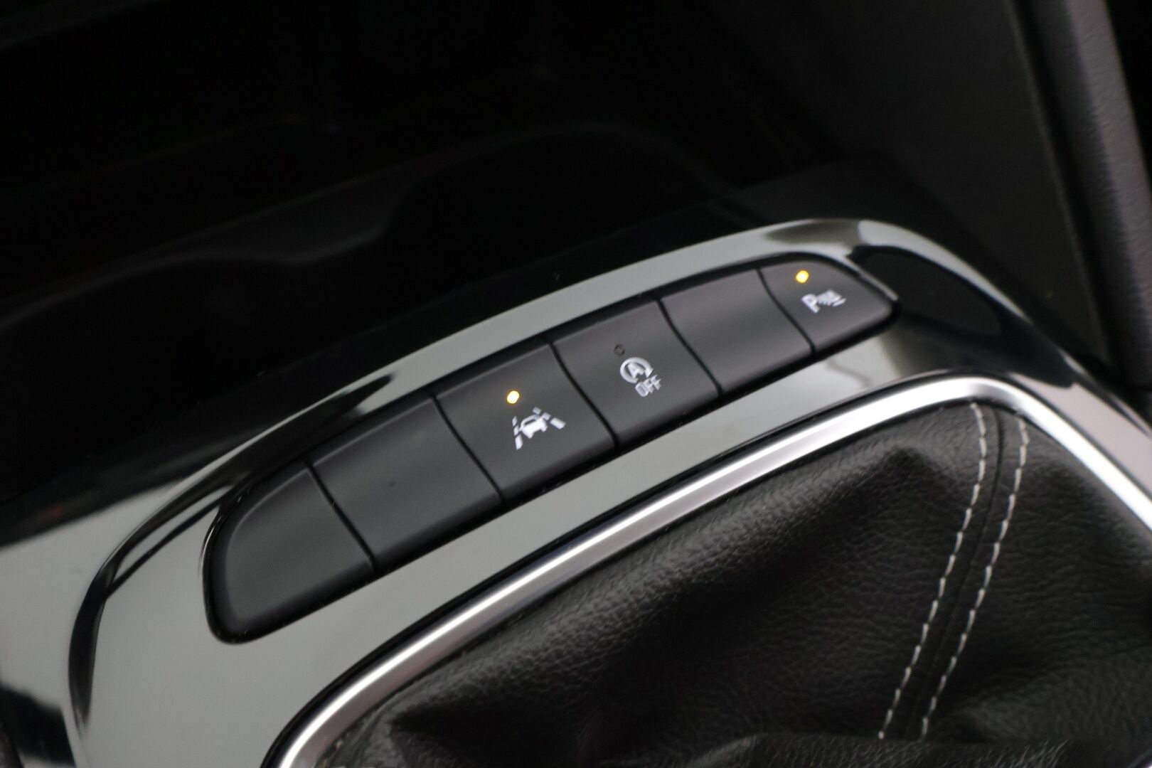 Opel Insignia 2020 Sports Tourer Comfort 165 Turbo *Webasto / Keyless / Koukku / Vakkari / Lane assist / LUX Led* - *Webasto / Keyless / Koukku / Vakkari / Lane assist*
