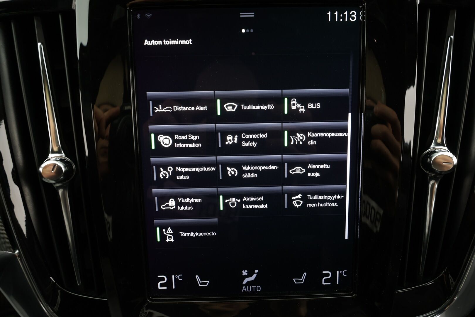 Volvo V90 2020 T8 TwE AWD R-Design aut * ACC / HUD / 360° / Webasto / Muistipenkki / Full LED / BLIS / Navi / Puolinahat * - Suomi-auto / Kahdet renkaat alumiinivanteilla / Juuri katsastettu - HULLUT JOULUT KORKOTARJOUS 2,49% 