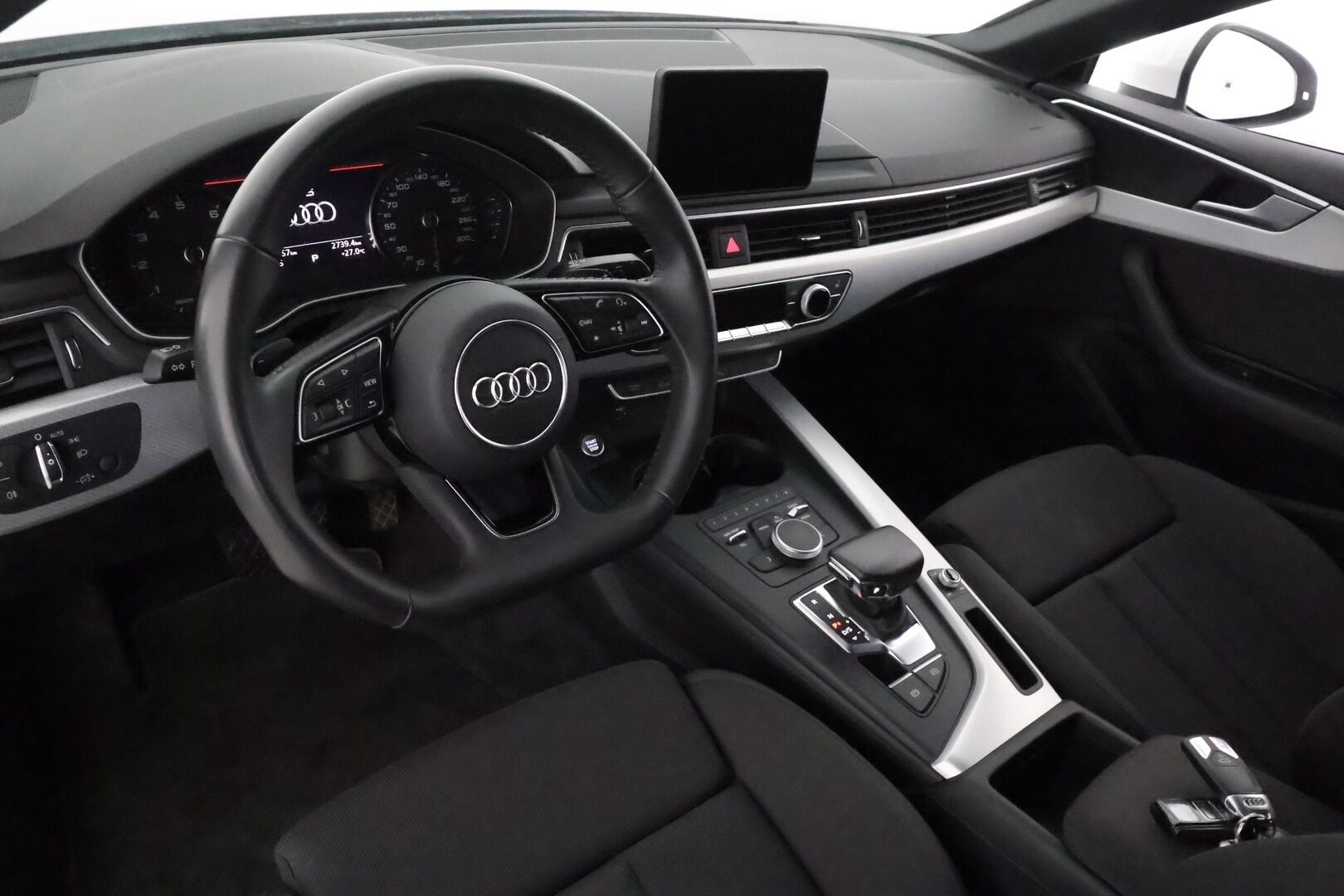Audi A5 2019 Sportback Business Sport Comfort Edition 35 TFSI 110 kW MHEV S tronic **Webasto / Koukku / Matrix-LED / Sporttipenkit** - Suomi-auto / Kahdet Renkaat
