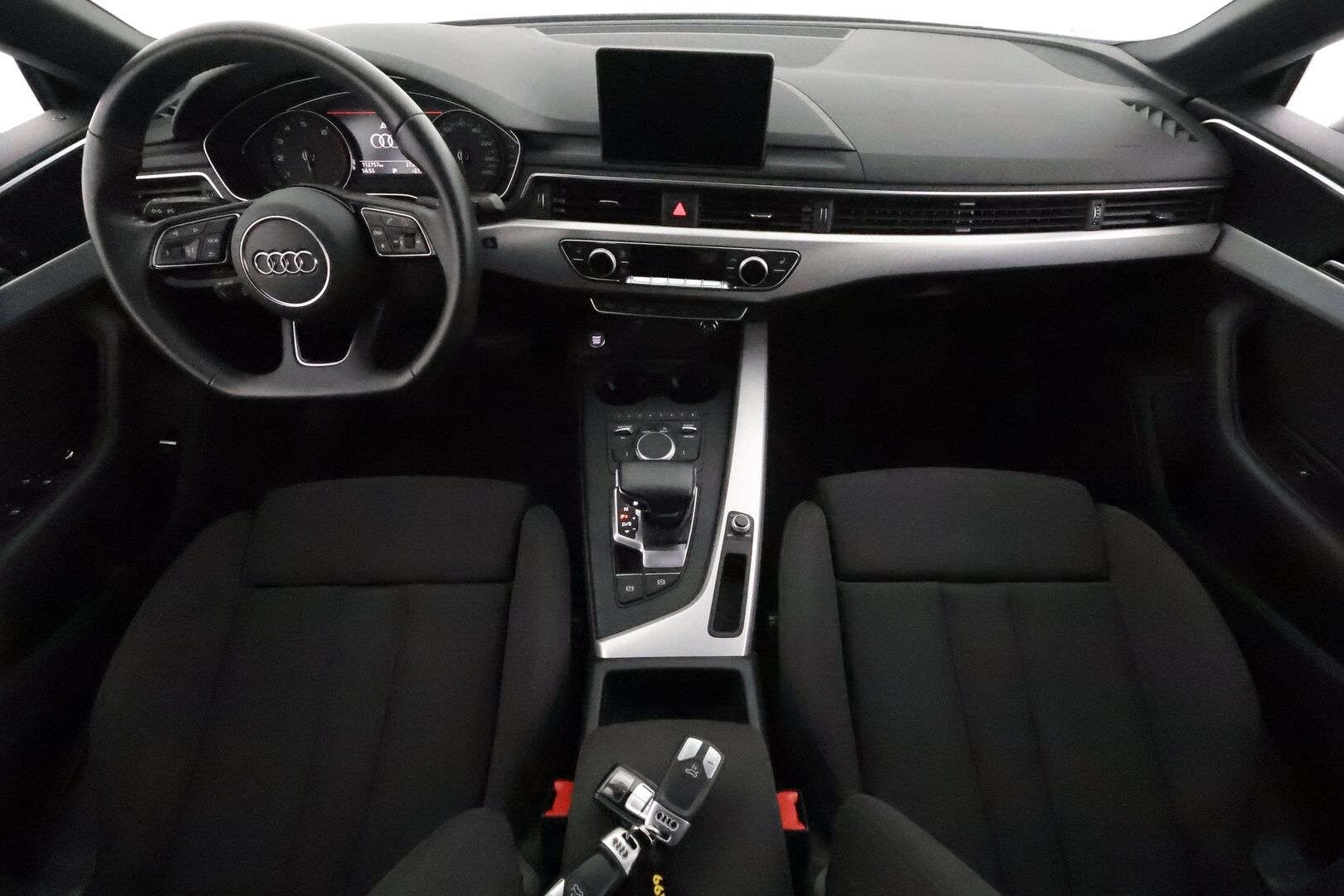 Audi A5 2019 Sportback Business Sport Comfort Edition 35 TFSI 110 kW MHEV S tronic **Webasto / Koukku / Matrix-LED / Sporttipenkit** - Suomi-auto / Kahdet Renkaat