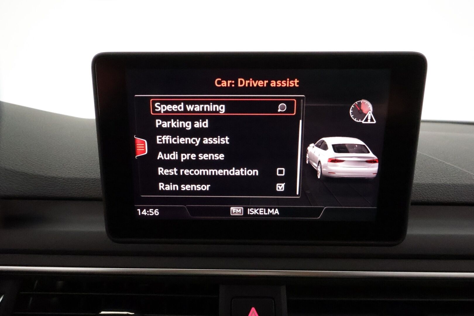 Audi A5 2019 Sportback Business Sport Comfort Edition 35 TFSI 110 kW MHEV S tronic **Webasto / Koukku / Matrix-LED / Sporttipenkit** - Suomi-auto / Kahdet Renkaat