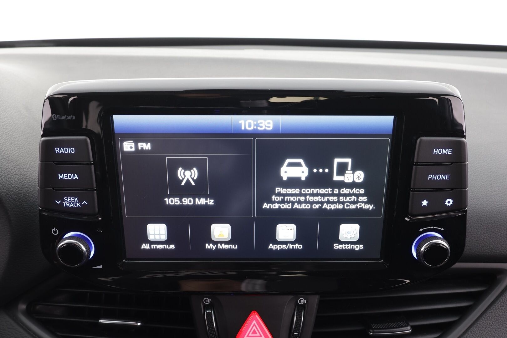 Hyundai i30 Wagon 2020 1,4 T-GDI 140 hv 7-DCT-aut Comfort - Koukku / Sisätilanlämmitin / LED / P.kamera / Kaistavahti / Apple&Android / Suomi-auto / Kahdet renkaat aluvanteilla / Laadukas Comfort varustelu
