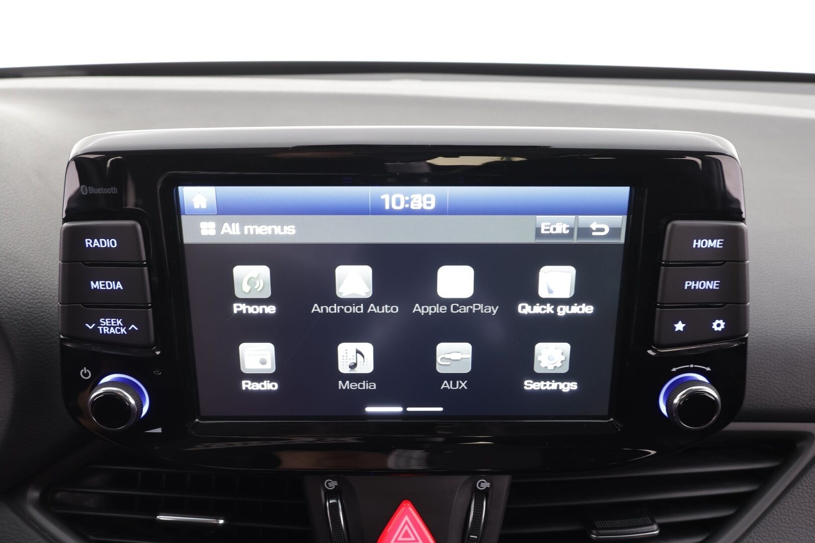 Hyundai i30 Wagon 2020 1,4 T-GDI 140 hv 7-DCT-aut Comfort - Koukku / Sisätilanlämmitin / LED / P.kamera / Kaistavahti / Apple&Android / Suomi-auto / Kahdet renkaat aluvanteilla / Laadukas Comfort varustelu