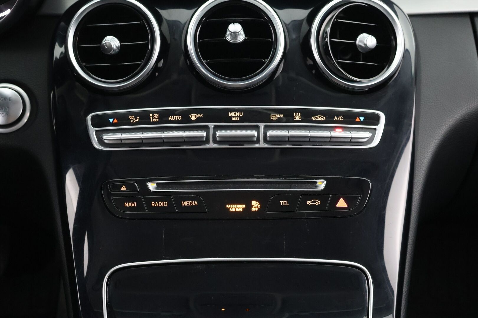 Mercedes-Benz C 2015 350 e T A Premium Business - Myydään  Huutokaupat.com - Distronic plus | P.kamera | IHC+ | BLIS | Airmatic