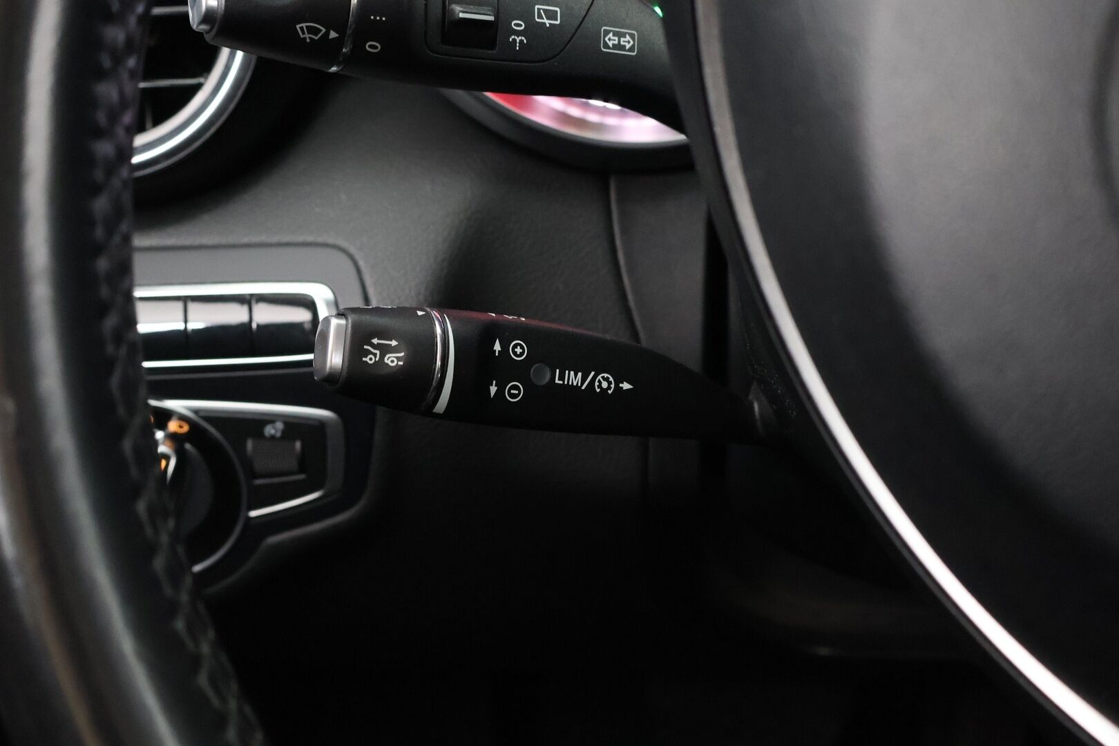 Mercedes-Benz C 2015 350 e T A Premium Business - Myydään  Huutokaupat.com - Distronic plus | P.kamera | IHC+ | BLIS | Airmatic