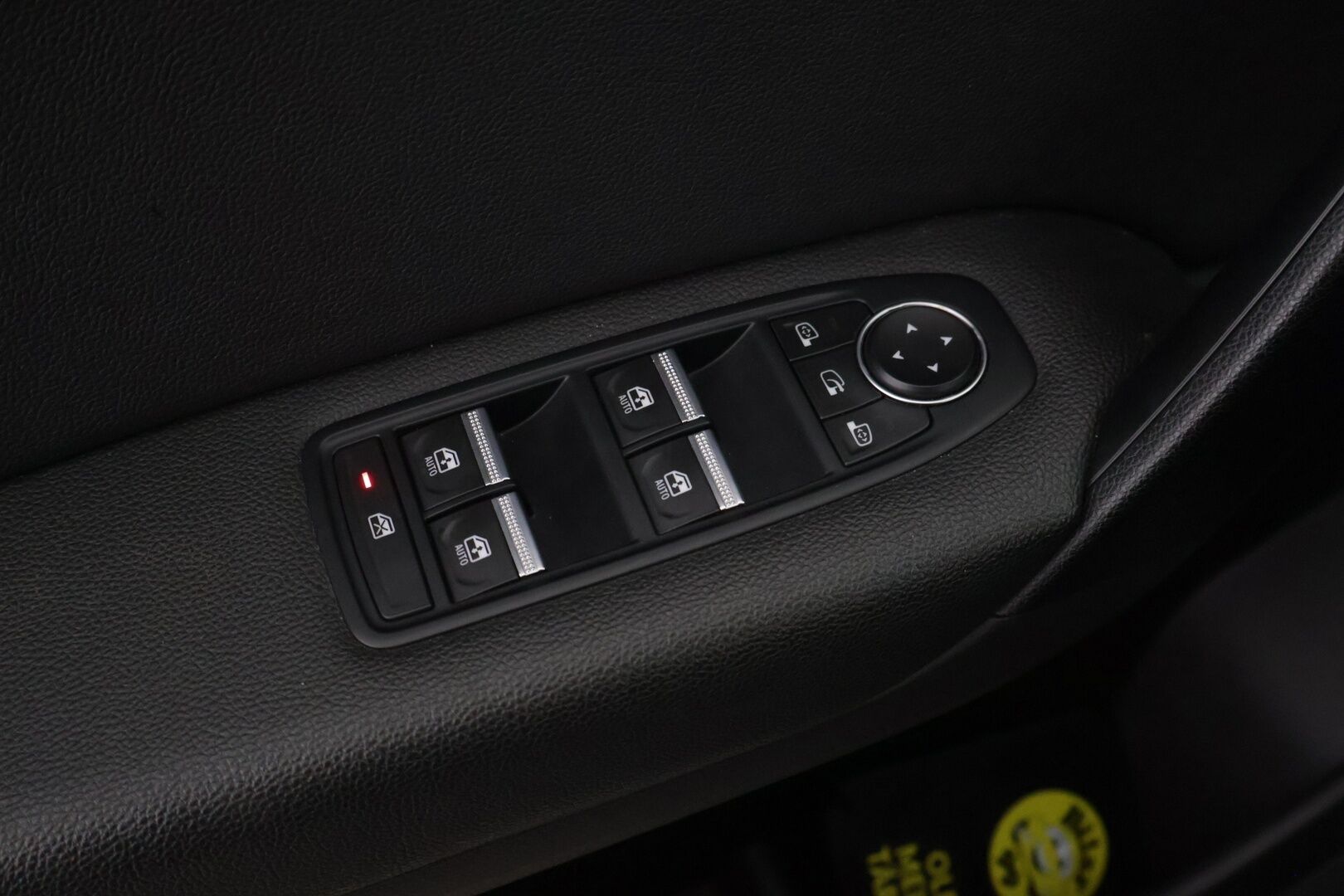 Renault Captur 2020 TCe 130 EDC7-aut Intens - Suomi-auto | Metalliväri | Huoltokirja | Digimittaristo | AppleCarPlay&AndroidAuto | Peruutuskamera | Kahdet renkaat | fAjotapavalitsin: Eco / Sport / My Sense | Pysäköintitutkat edessä ja takana |