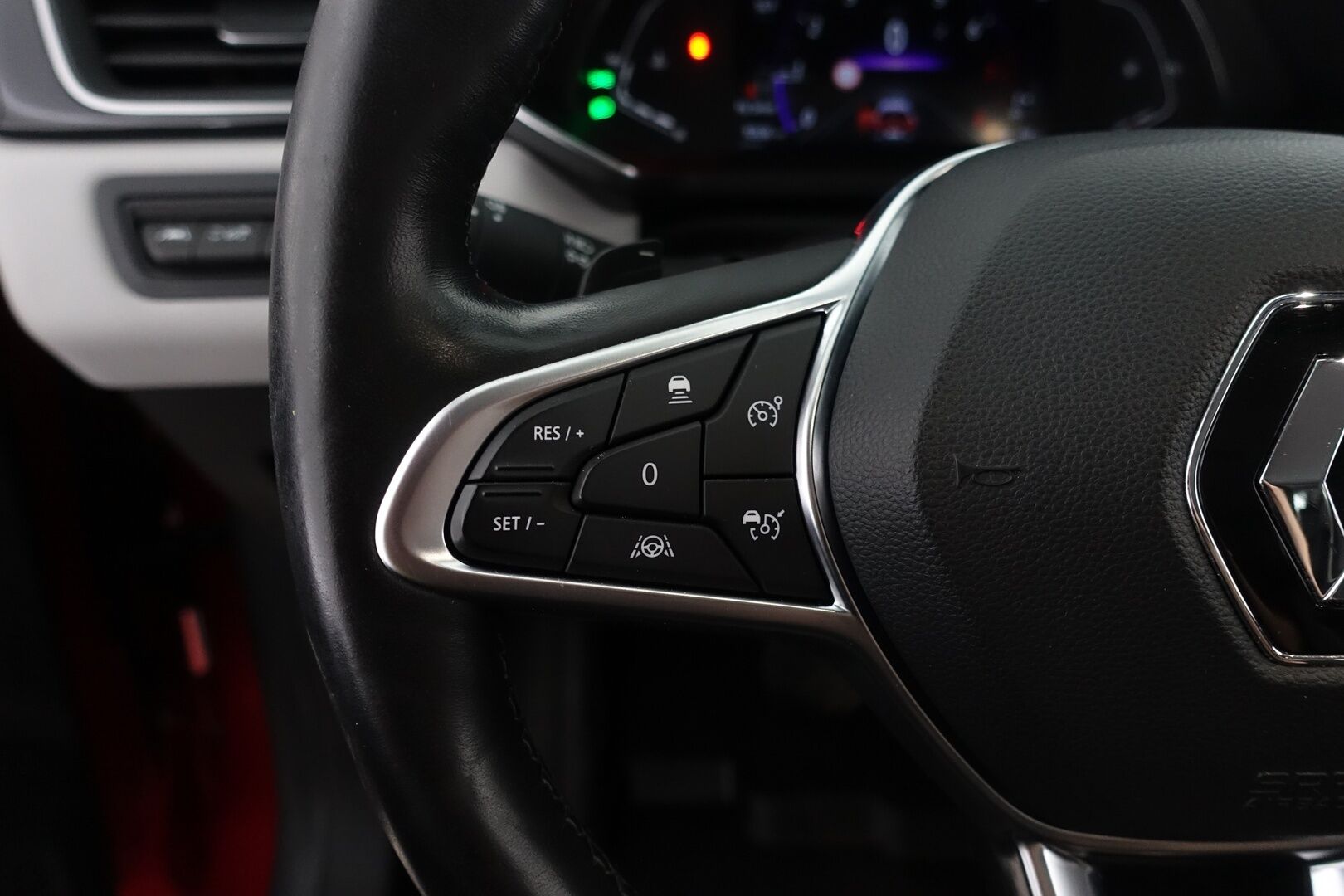 Renault Captur 2020 Renault Captur 155 Intens -  ACC | Digimittaristo | P.Kamera | Lohko+Sisäpistoke | Keyless | Navi | LED Pure Vision | Ratinlämmitin | BLIS | Puolinahat | X Renkaat & Vanteet |