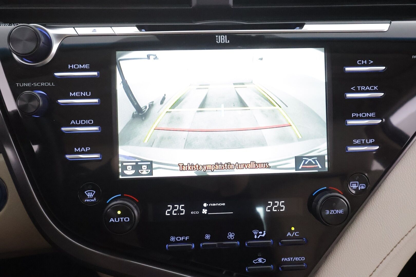 Toyota Camry 2020 2,5 Hybrid Premium Business - | HUD | JBL | ACC | LED | P.Kamera | Sähköpenkit | Nahkaverhoilu | Kaistavahti | Navi | Keyless | Katveavustin | 2-om Suomi-auto | ALV | Kahdet renkaat |