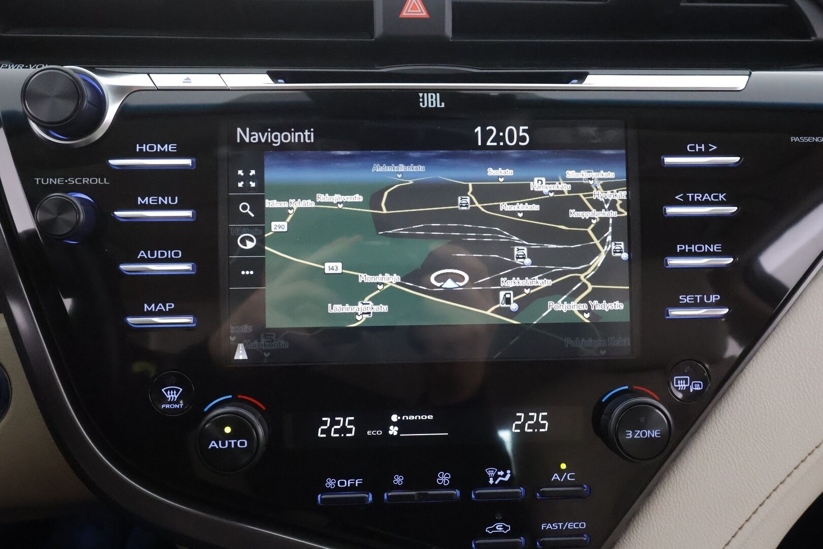 Toyota Camry 2020 2,5 Hybrid Premium Business - | HUD | JBL | ACC | LED | P.Kamera | Sähköpenkit | Nahkaverhoilu | Kaistavahti | Navi | Keyless | Katveavustin | 2-om Suomi-auto | ALV | Kahdet renkaat |