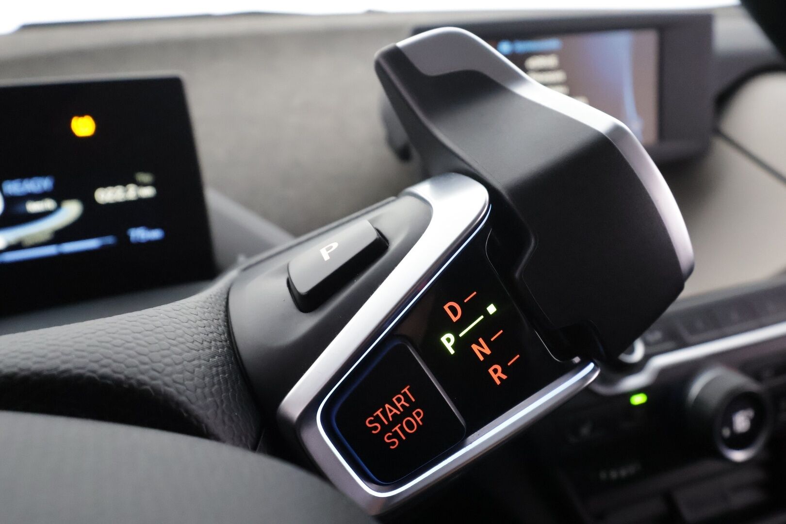 BMW i3 2015 i3 60ah * Digimittaristo / LED / P.Kamera / Vakkari / Navi *