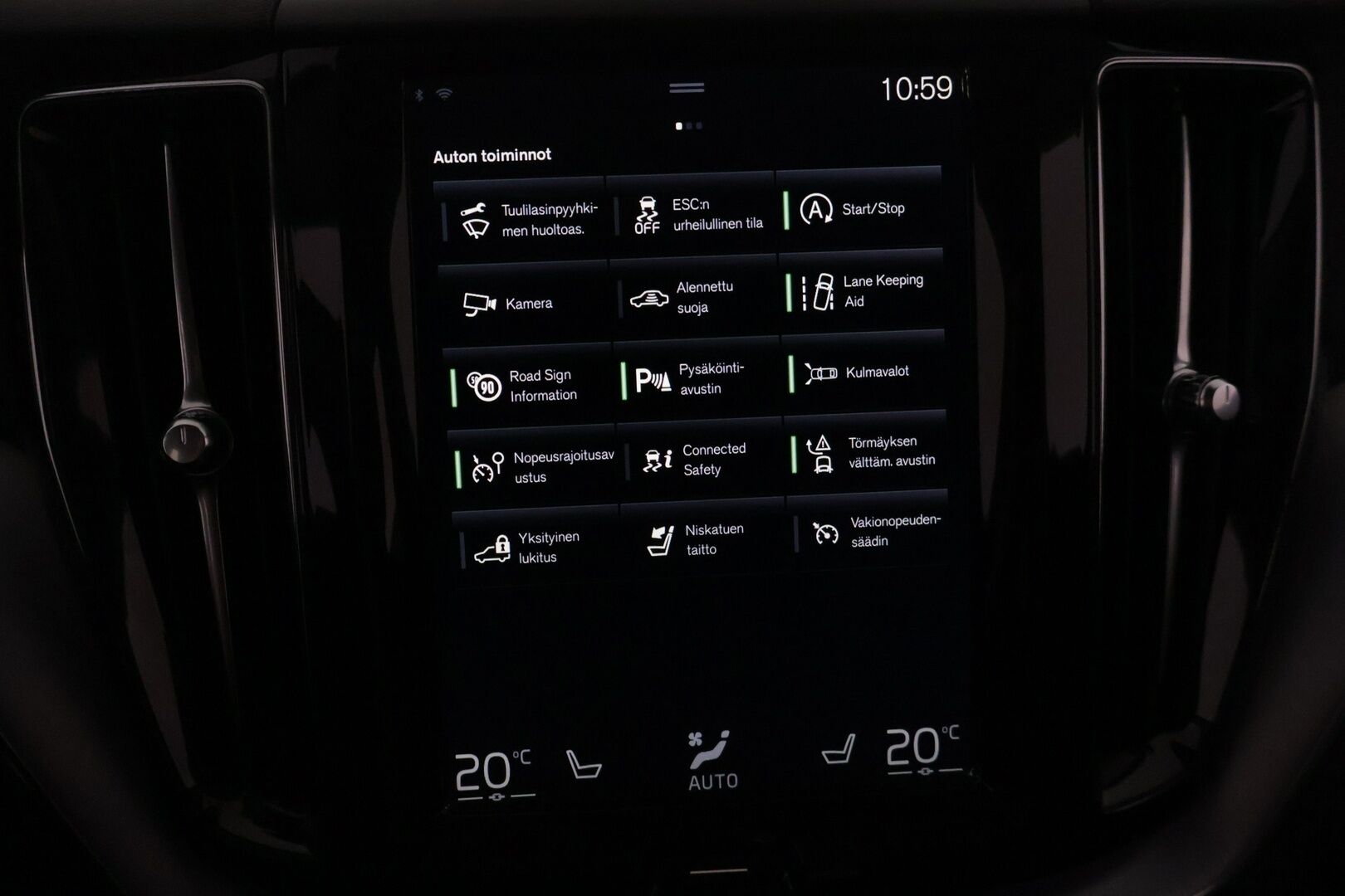 Volvo XC60 2018 T5 AWD Business aut - Juuri katsastettu! | Webasto | P.kamera | Adapt.vakkari | Puolnahat | Rehti bensiini ilman hybridiä!