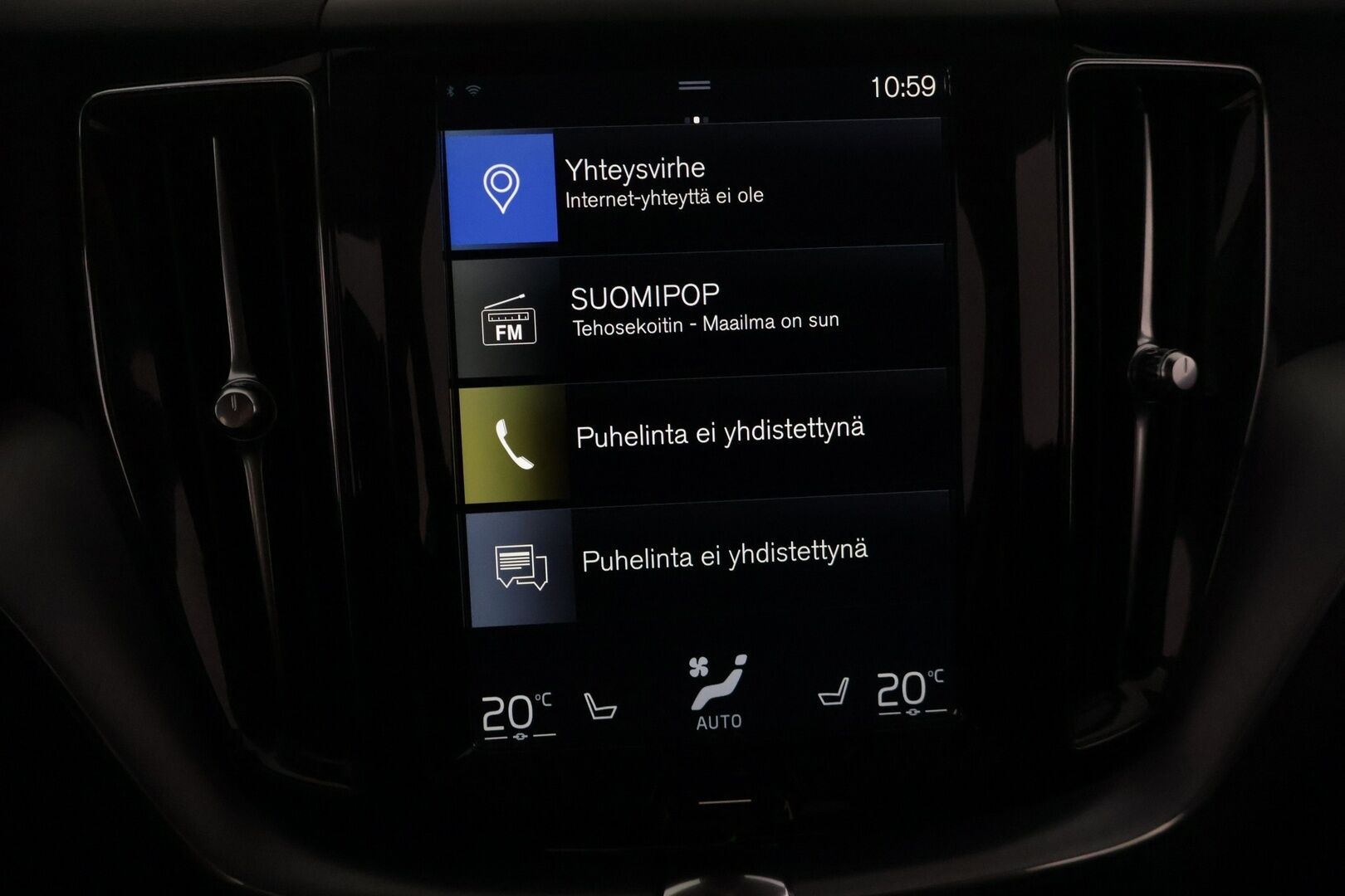 Volvo XC60 2018 T5 AWD Business aut - Juuri katsastettu! | Webasto | P.kamera | Adapt.vakkari | Puolnahat | Rehti bensiini ilman hybridiä!