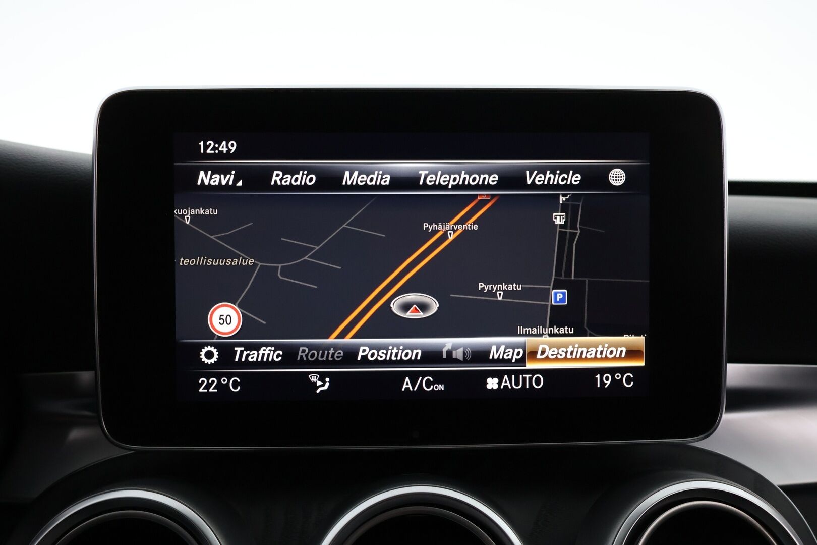 Mercedes-Benz C 2018 350 e T A Premium Business - Lisälämmitin / Ilma-Alusta / Comand Navi / Puolinahat Sähkösäädöin / LED High Performance / Sähköluukku / 2x Todella hyvät renkaat!