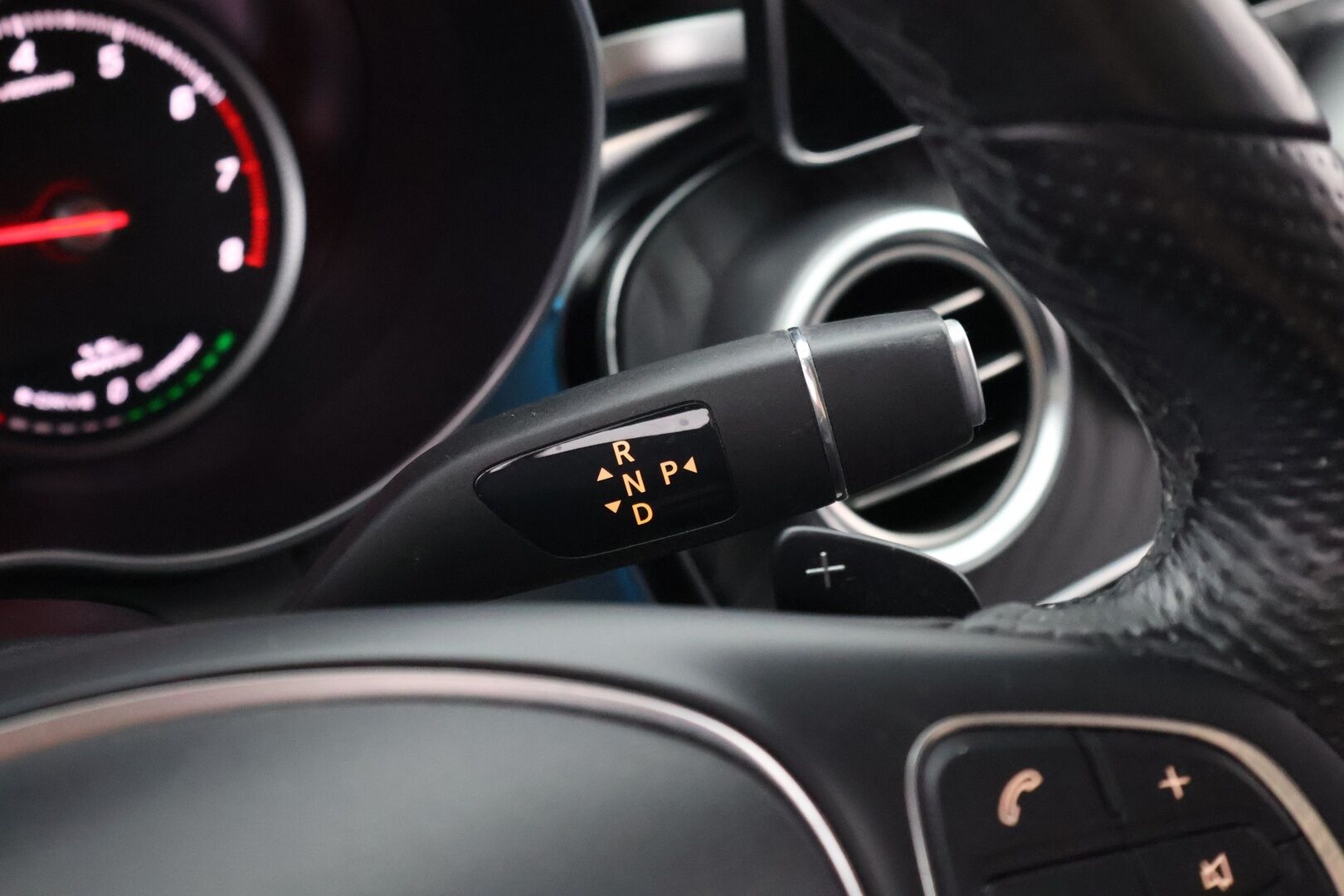 Mercedes-Benz C 2018 350 e T A Premium Business - Lisälämmitin / Ilma-Alusta / Comand Navi / Puolinahat Sähkösäädöin / LED High Performance / Sähköluukku / 2x Todella hyvät renkaat!