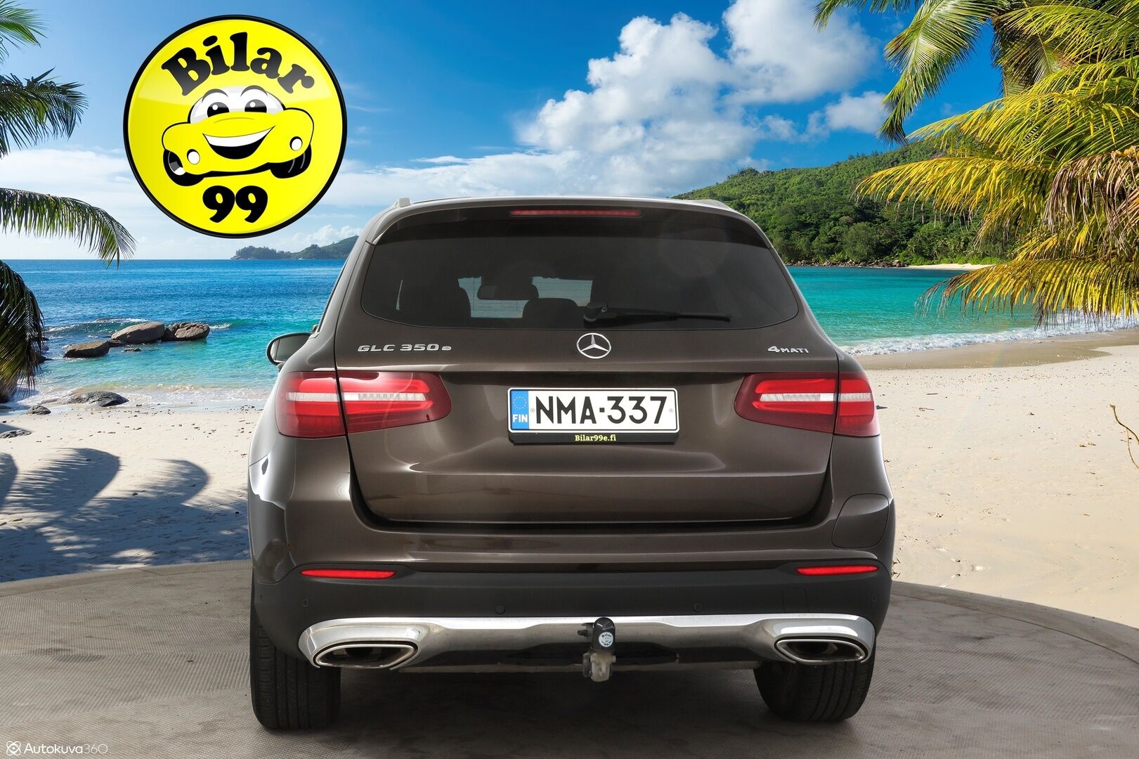 Mercedes-Benz GLC 2018 GLC 350 E 4MATIC * Burmester / P-kamera / Tutkat edessä ja takana / Navi / Sähköpenkit * - * Kahdet renkaat ja vanteet / Alle taittuva vetokoukku *