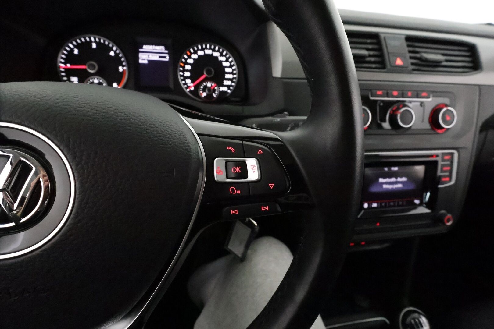 Volkswagen Caddy 2020 Trendline 2,0 TDI 75kW *Webasto / Vakkari / P.tutka / Bluetooth / LED-lisävalot* - 1.Om Suomi-auto / Juuri huollettu!