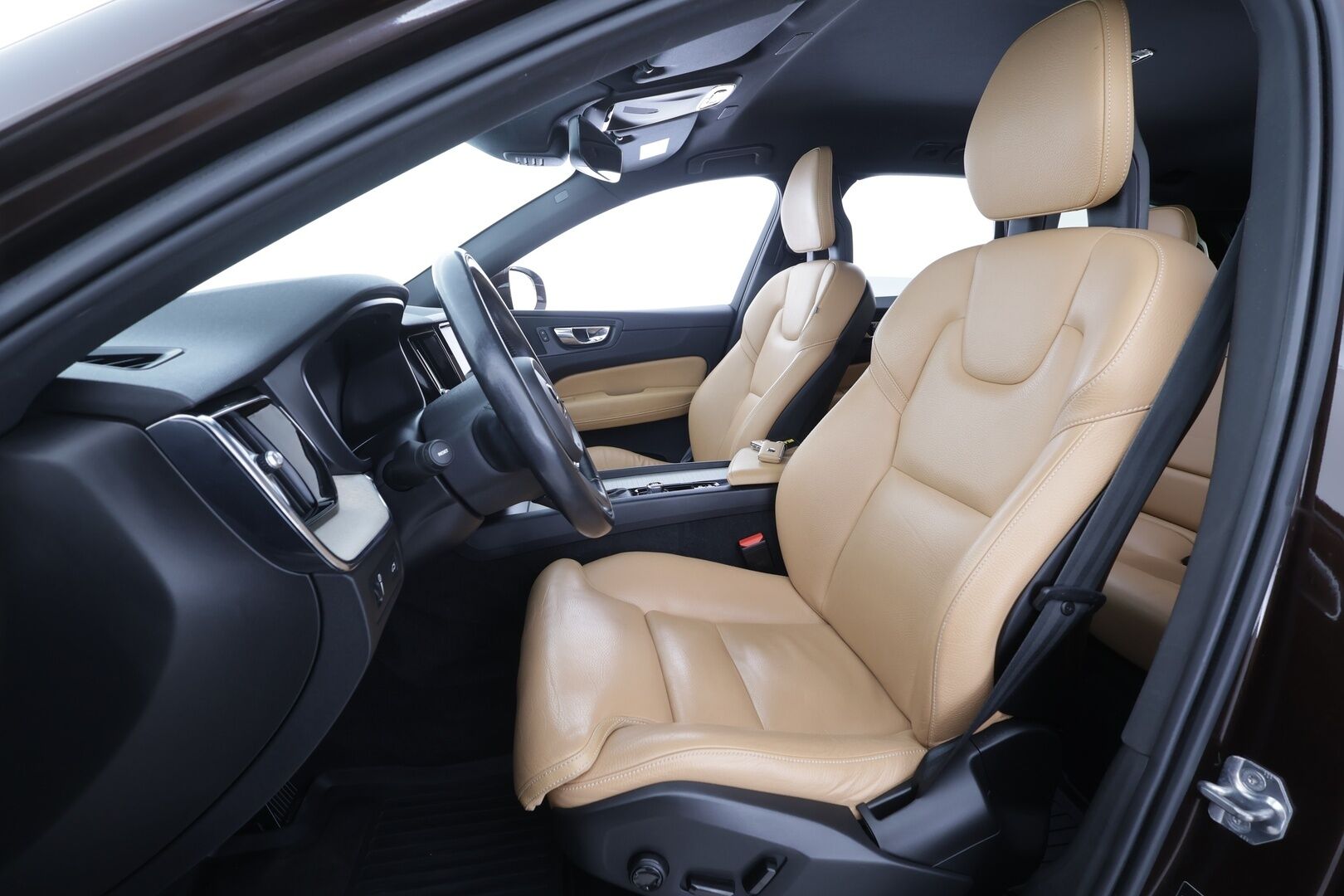Volvo XC60 2018 T5 AWD Inscription aut - | Pilot assist | Webasto | High performance audio | LED | Muistipenkki | Keyless | Sporttinahat | Kahdet Renkaat |