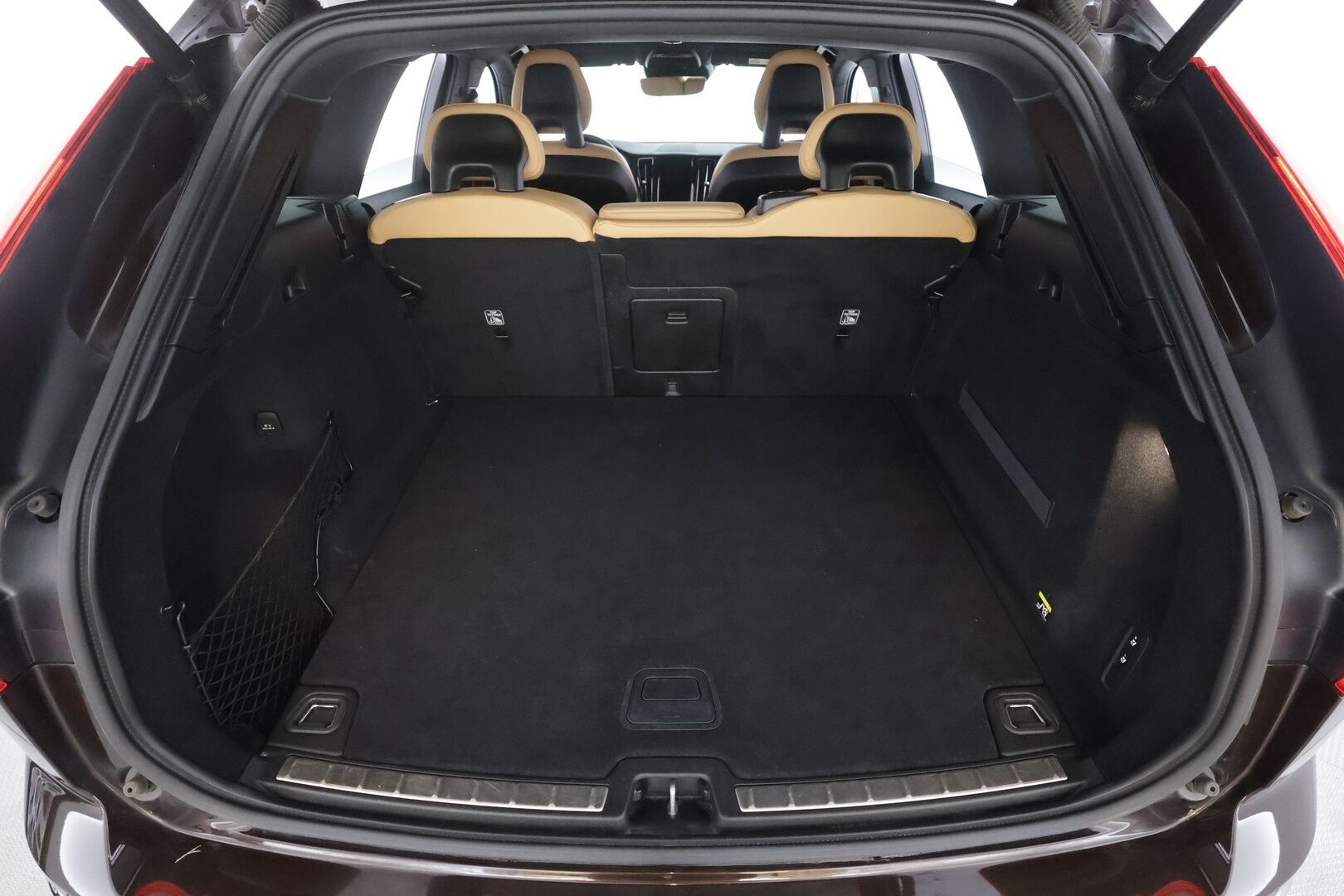 Volvo XC60 2018 T5 AWD Inscription aut - | Pilot assist | Webasto | High performance audio | LED | Muistipenkki | Keyless | Sporttinahat | Kahdet Renkaat |