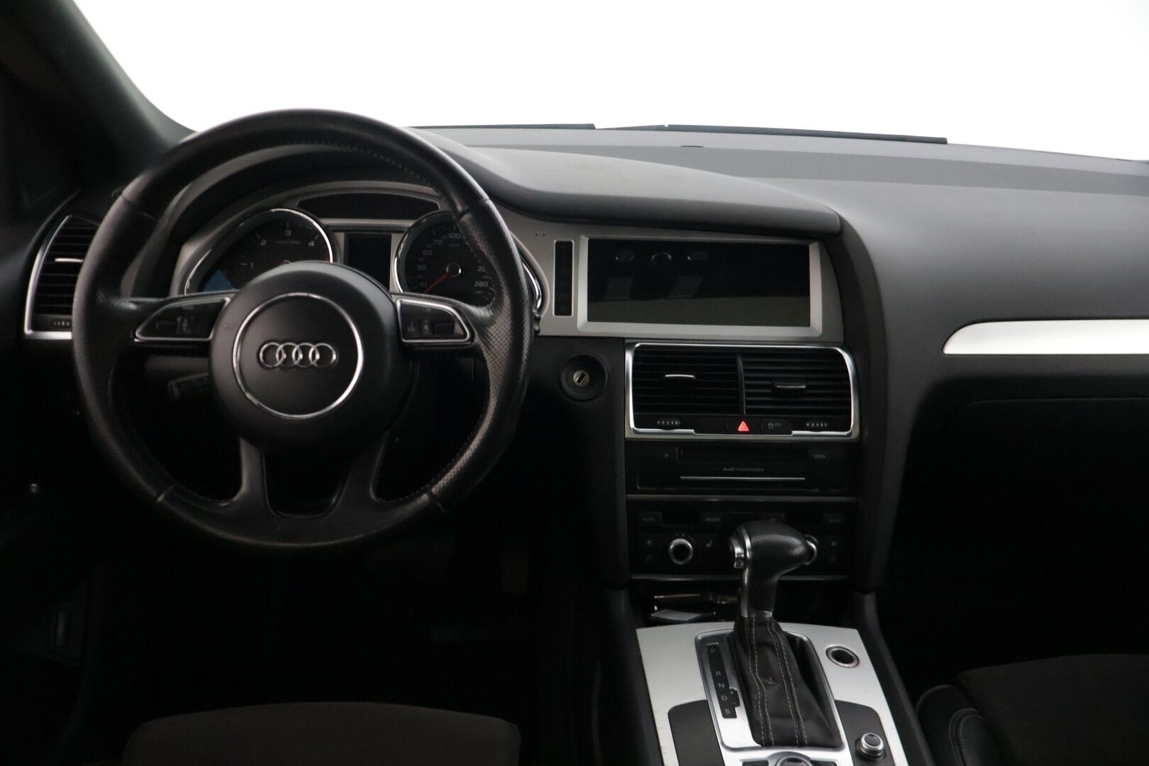 Audi Q7 2011 AUDI Q7 Farmari (AC) 4ov 2967cm3 A - YritysOutlet - Myydään vain yrityksille