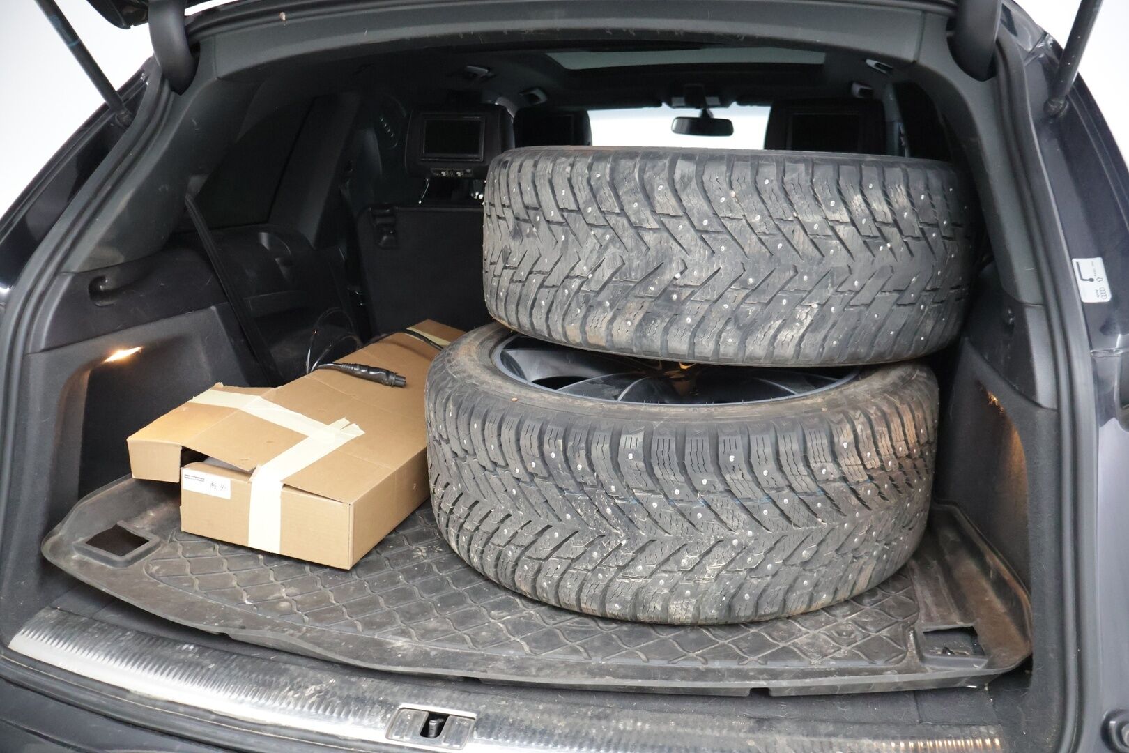 Audi Q7 2011 AUDI Q7 Farmari (AC) 4ov 2967cm3 A - YritysOutlet - Myydään vain yrityksille