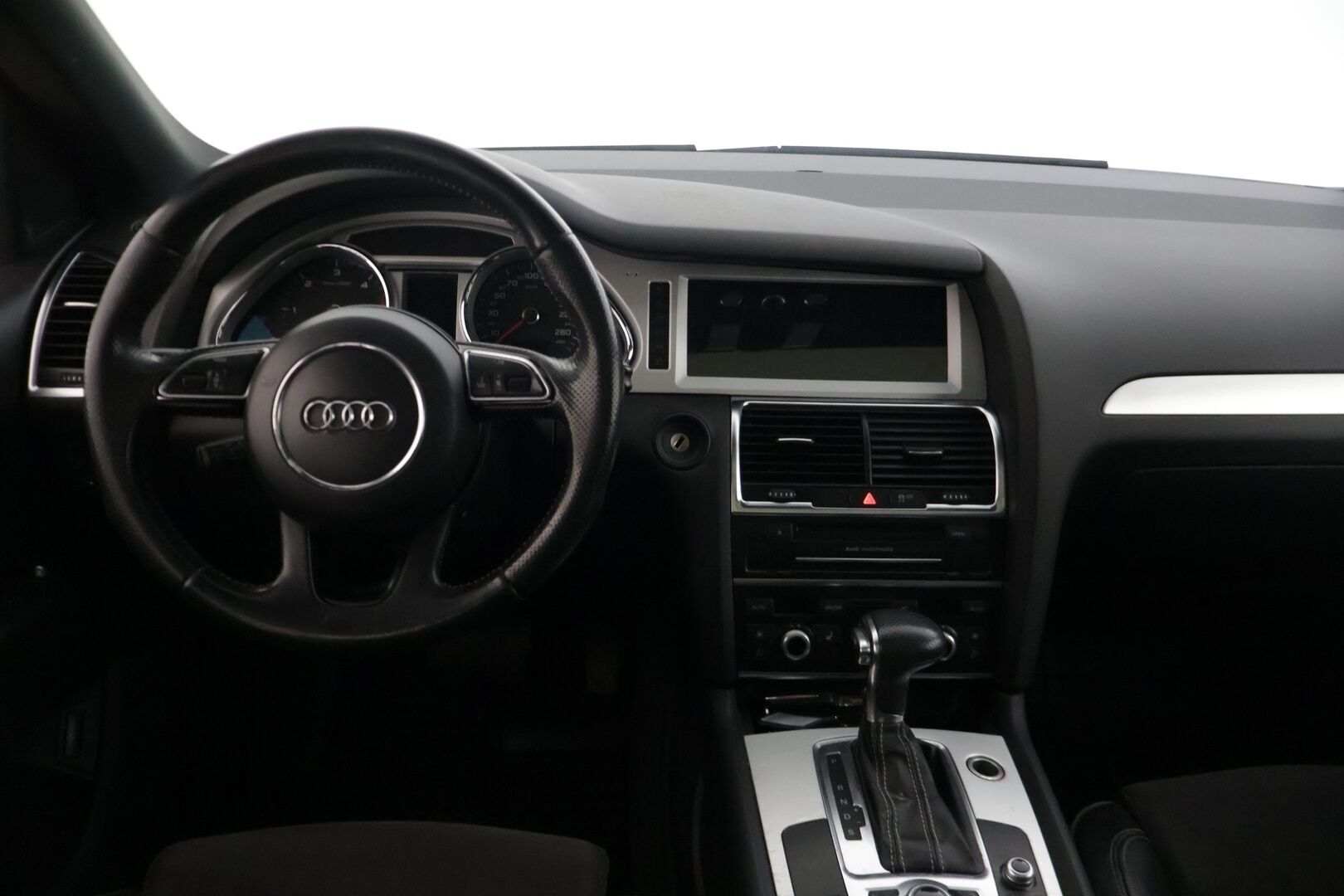 Audi Q7 2011 3,0 V6 TDI DPF 150 kW quattro tiptronic-autom - Juuri huollettu | S-Line sisä-ulko | Vakkari | Panorama | Start-Stop | 2x Renkaat