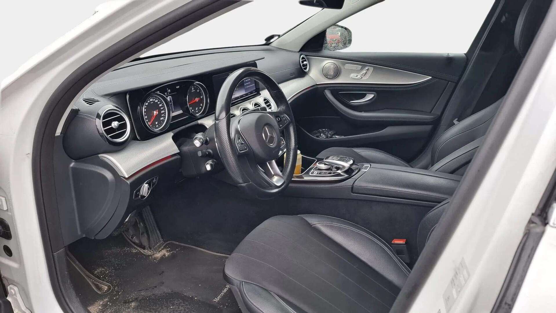 Mercedes-Benz E 2017 200 d T A Premium Business - | P.kamera | Navi | Hierovat etuistuimet muistilla | LED | Vakkari | Lohko | Tulossa myyntiin, kysy lisätiedot myyjältä! 