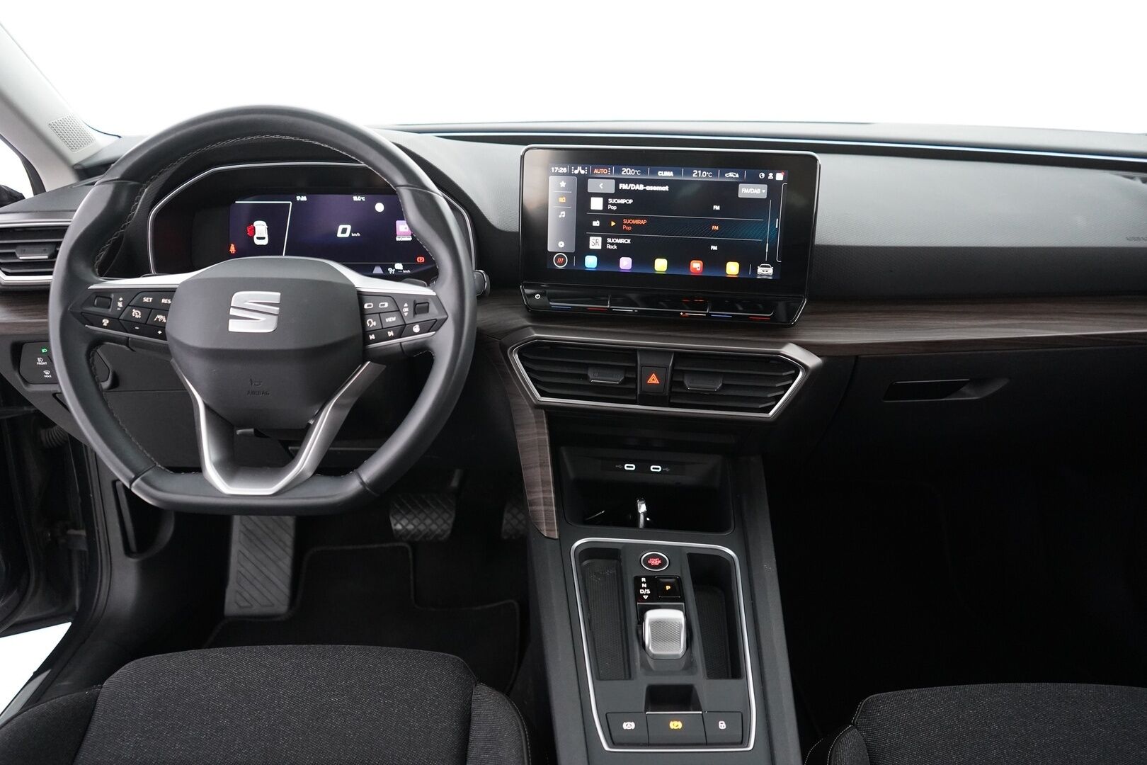 Seat Leon Sportstourer 2021 1,5 eTSI 150 Hybrid Xcellence DSG *ACC / Kamera / Puolinahat / Navi / Digimittaristo / Ratinlämmitin* - Suomi-auto / 2x vanteet - HULLUT AVAJAISHULINAT KORKOTARJOUS 3,29 %