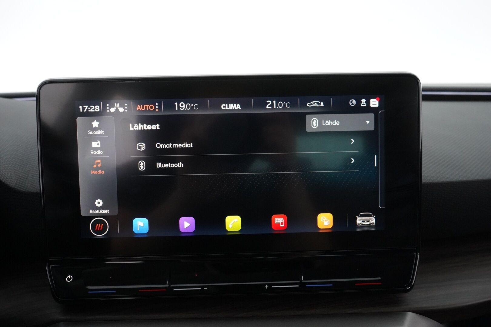 Seat Leon Sportstourer 2021 1,5 eTSI 150 Hybrid Xcellence DSG *ACC / Kamera / Puolinahat / Navi / Digimittaristo / Ratinlämmitin* - Suomi-auto / 2x vanteet - HULLUT AVAJAISHULINAT KORKOTARJOUS 3,29 %