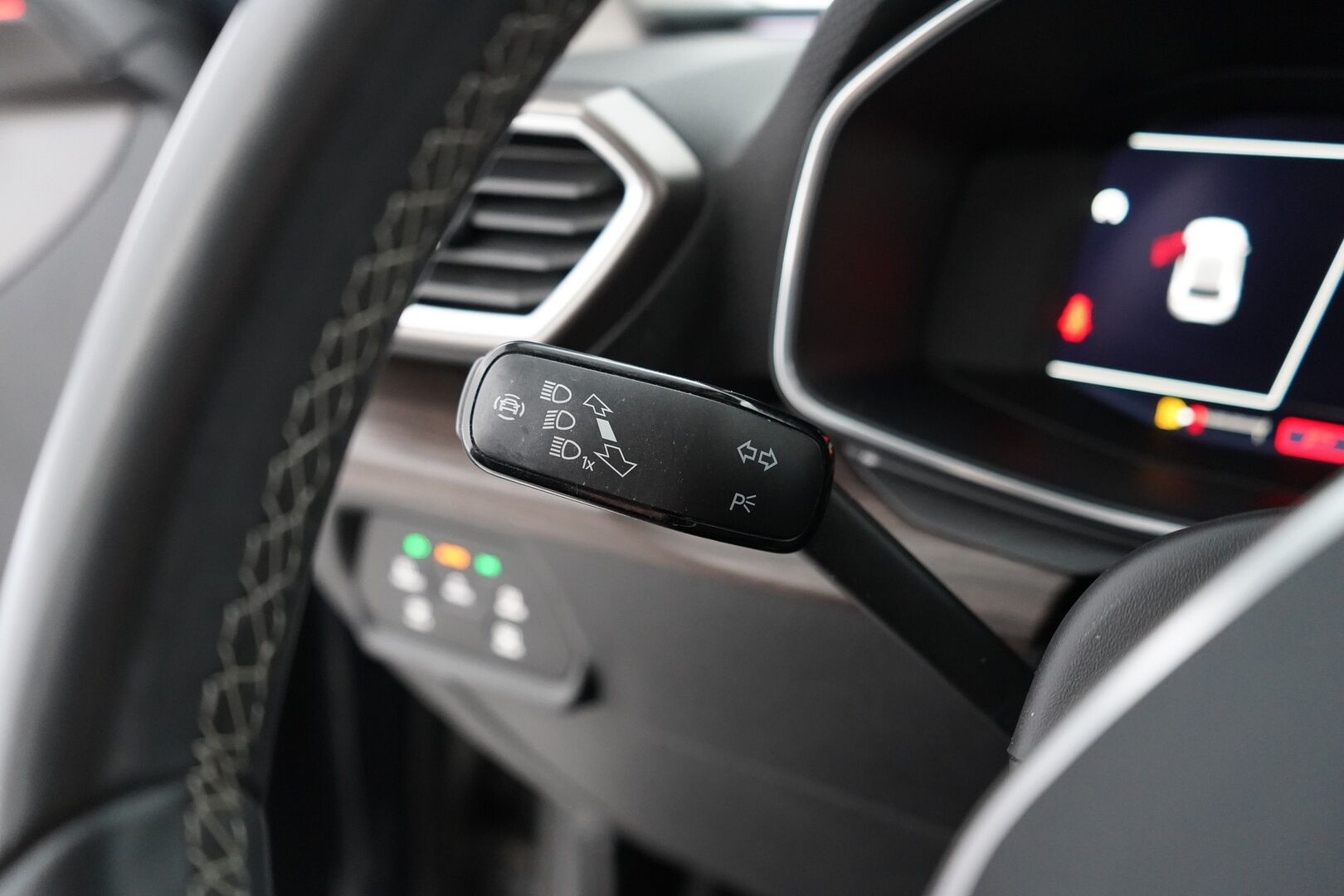 Seat Leon Sportstourer 2021 1,5 eTSI 150 Hybrid Xcellence DSG *ACC / Kamera / Puolinahat / Navi / Digimittaristo / Ratinlämmitin* - Suomi-auto / 2x vanteet - HULLUT AVAJAISHULINAT KORKOTARJOUS 3,29 %