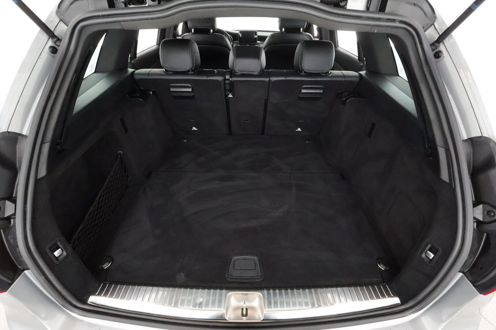 Mercedes-Benz C 2016 220 d 4Matic T A Premium Business * Panorama / HUD / Ilma-alusta / Koukku / ILS-LED / Sportnahat / P.kamera / Keyless * - Kahdet renkaat - HULLUT JOULUT KORKOTARJOUS 2,49% 