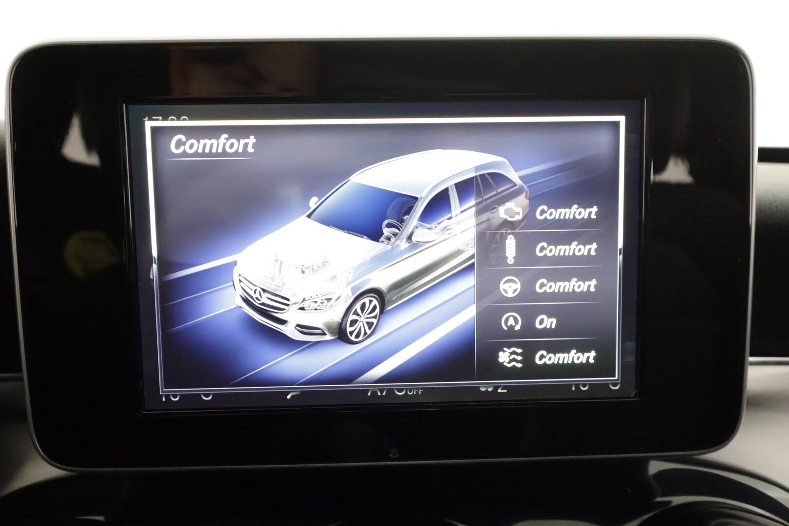 Mercedes-Benz C 2016 220 d 4Matic T A Premium Business * Panorama / HUD / Ilma-alusta / Koukku / ILS-LED / Sportnahat / P.kamera / Keyless * - Kahdet renkaat - HULLUT JOULUT KORKOTARJOUS 2,49% 