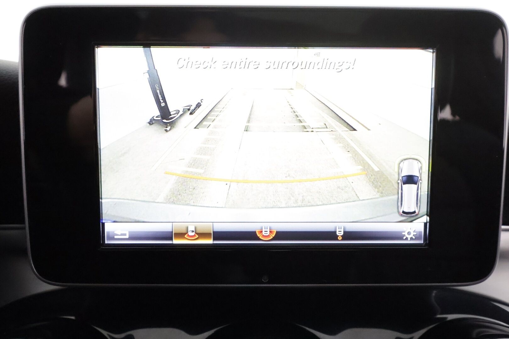 Mercedes-Benz C 2016 220 d 4Matic T A Premium Business * Panorama / HUD / Ilma-alusta / Koukku / ILS-LED / Sportnahat / P.kamera / Keyless * - Kahdet renkaat - HULLUT JOULUT KORKOTARJOUS 2,49% 