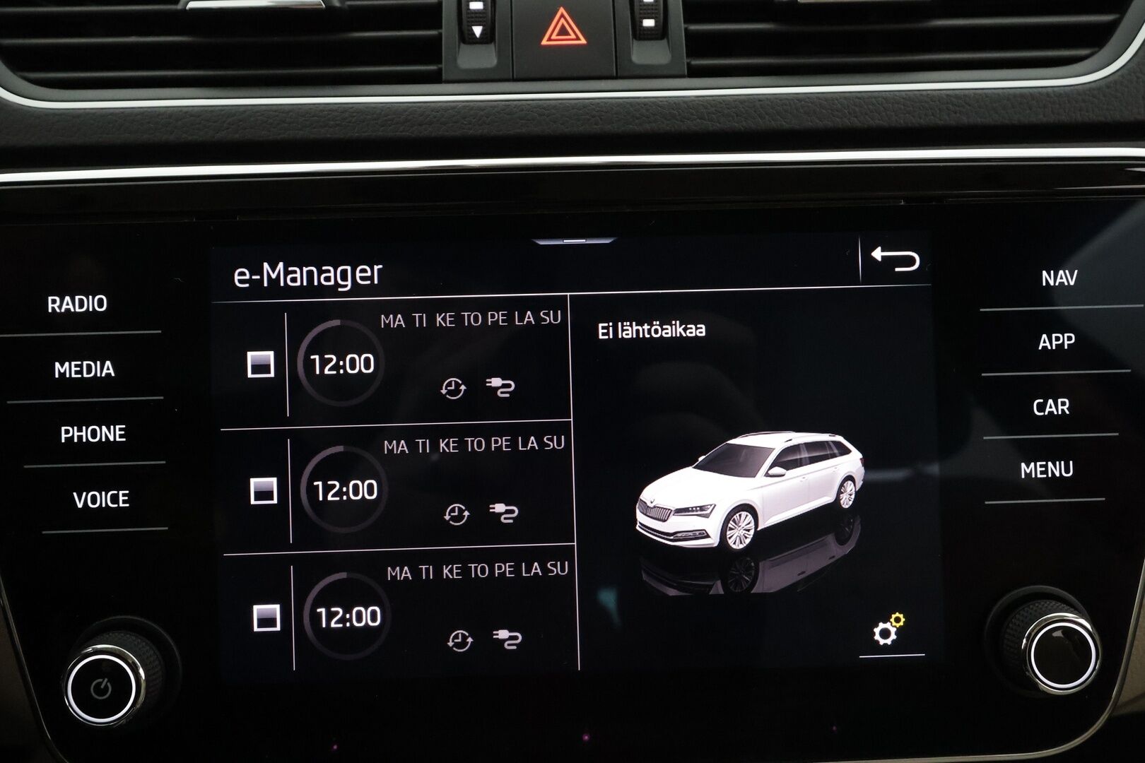 Skoda Superb 2021 Combi 1,4 TSI PHEV Style iV DSG Autom. * Adapt.Vakkari / Canton / Vetokoukku / Crystal Light / Peruutuskamera / Muistipenkit - 1.Om Suomi-auto / Merkkihuollettu / Kahdet Renkaat - HULLUT AVAJAISHULINAT KORKOTARJOUS 3,29 %