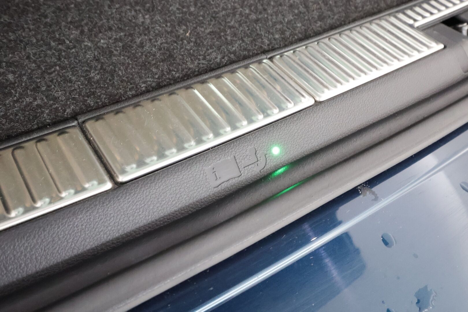 Skoda Superb 2021 Combi 1,4 TSI PHEV Style iV DSG Autom. * Adapt.Vakkari / Canton / Vetokoukku / Crystal Light / Peruutuskamera / Muistipenkit - 1.Om Suomi-auto / Merkkihuollettu / Kahdet Renkaat - HULLUT AVAJAISHULINAT KORKOTARJOUS 3,29 %