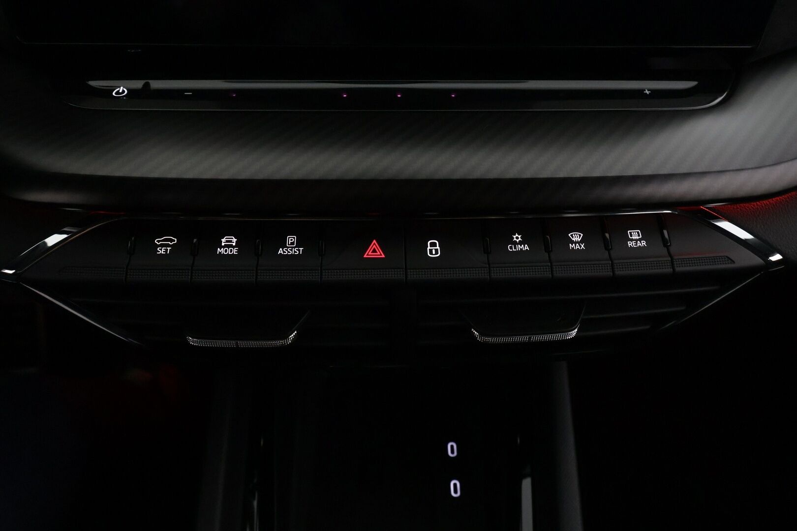 Skoda Octavia 2021 Combi 1,4 TSI PHEV RS iV DSG * ACC / Matrix-LED / P.kamera / Hierovat Sporttipenkit Muistilla / Navi / Kaistavahti * - Suomi-auto / 2x Latauskaapelit / Kahdet renkaat / Merkkihuollettu!