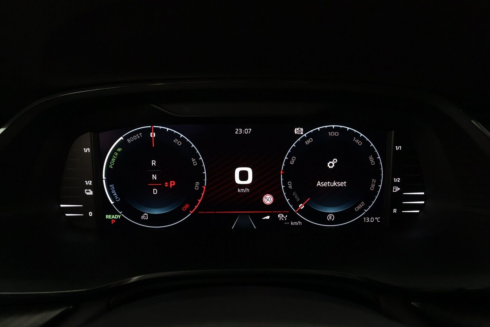 Skoda Octavia 2021 Combi 1,4 TSI PHEV RS iV DSG * ACC / Matrix-LED / P.kamera / Hierovat Sporttipenkit Muistilla / Navi / Kaistavahti * - Suomi-auto / 2x Latauskaapelit / Kahdet renkaat / Merkkihuollettu!