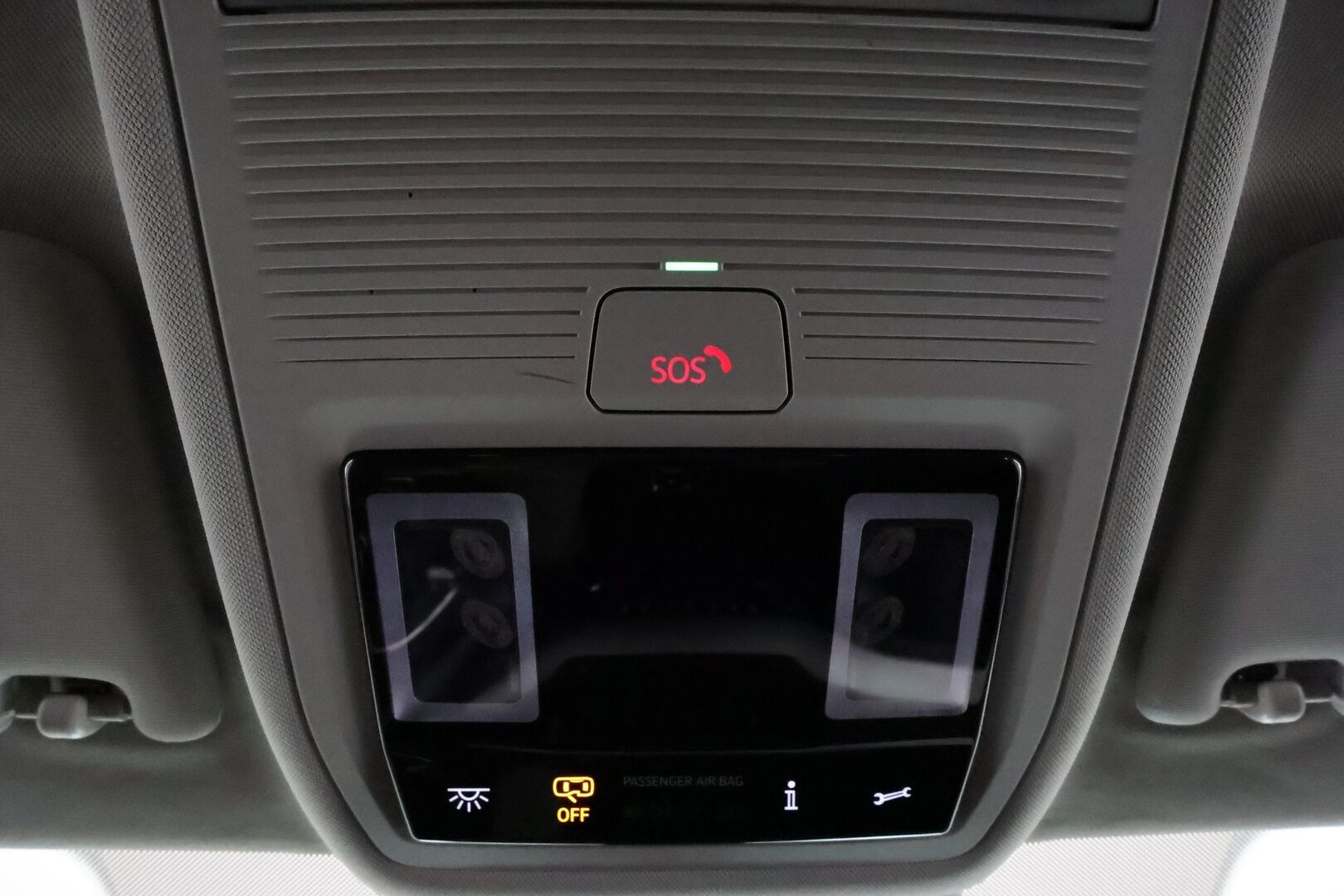 Skoda Octavia 2021 Combi 1,4 TSI PHEV Style iV DSG Autom. * Webasto / Adapt.Vakkari / Matrix LED / Peruutuskamera / Muistipenkki / KeyLess / Kaistavahti - Suomi-auto / 2x Latauskaapelit / Kahdet Renkaat / Huippusiisti!