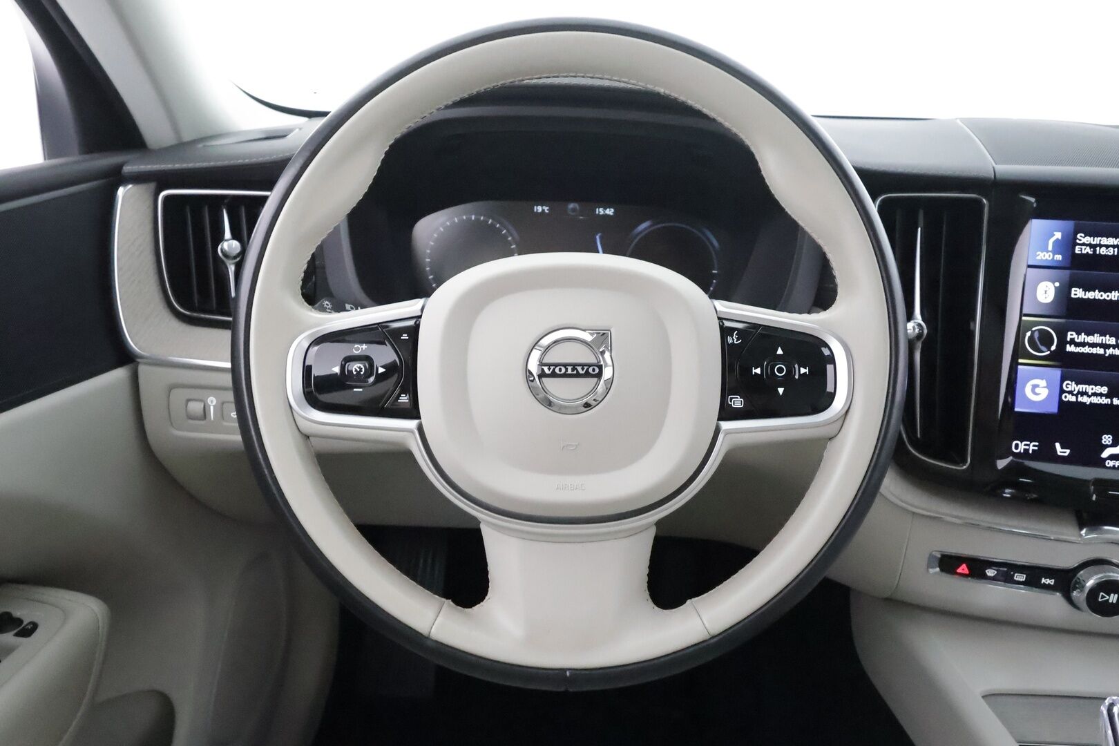 Volvo XC60 2021 T6 TwE AWD Business Inscription aut. - Suomiauto | Webasto | Panorama | ACC | High Perf Audio | Sporttinahat | Muistipenkki | Peruutuskamera | Adapt.LED | Merkkihuollot | Huippuvarusteet!