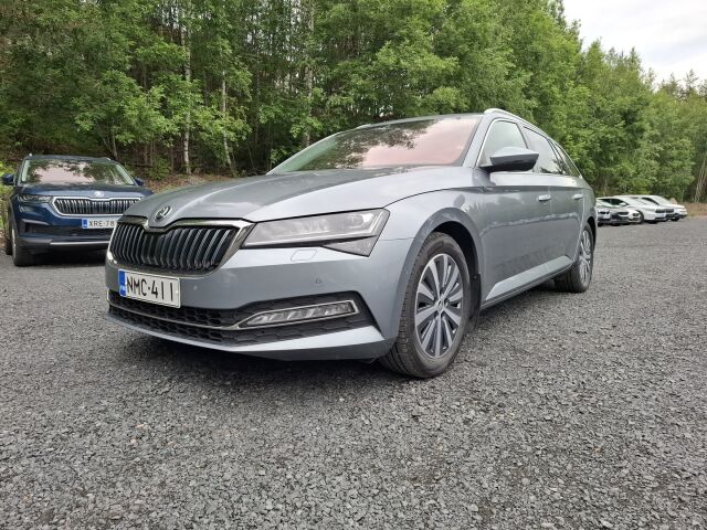 Skoda Superb 2021