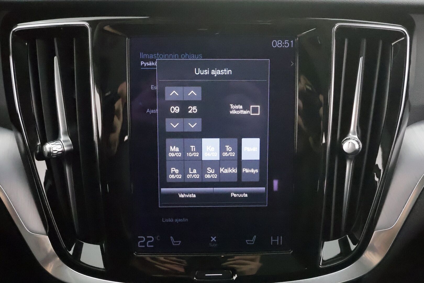 Volvo V60 2021 B4 D-MHEV Business aut * Webasto / ACC / LED / P.tutka / Navi / Kaistavahti / Keyless * - 1-om Suomi-auto / Kahdet renkaat aluvanteilla / Merkkihuollot