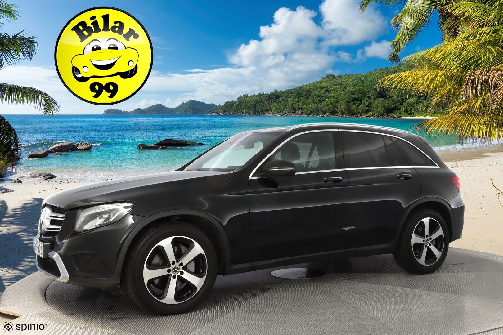 Mercedes-Benz GLC 2018 220 d 4Matic Premium Business * AMG-Sisä / Burmester / Distronic + / Panorama / Vetokoukku / DTR+Q / Peruutuskamera * - Huippuvarusteltu / Kahdet vanteet *