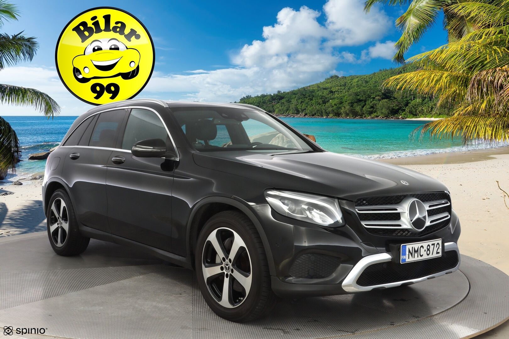 Mercedes-Benz GLC 2018 220 d 4Matic Premium Business * AMG-Sisä / Burmester / Distronic + / Panorama / Vetokoukku / DTR+Q / Peruutuskamera * - Huippuvarusteltu / Kahdet vanteet *